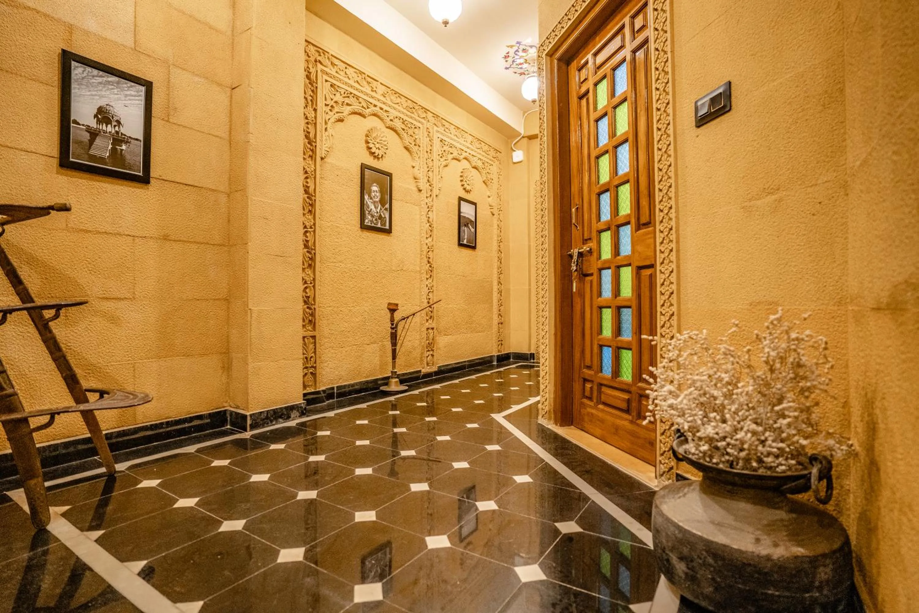 Lobby or reception in Tripli Hotels Prithvi Haveli