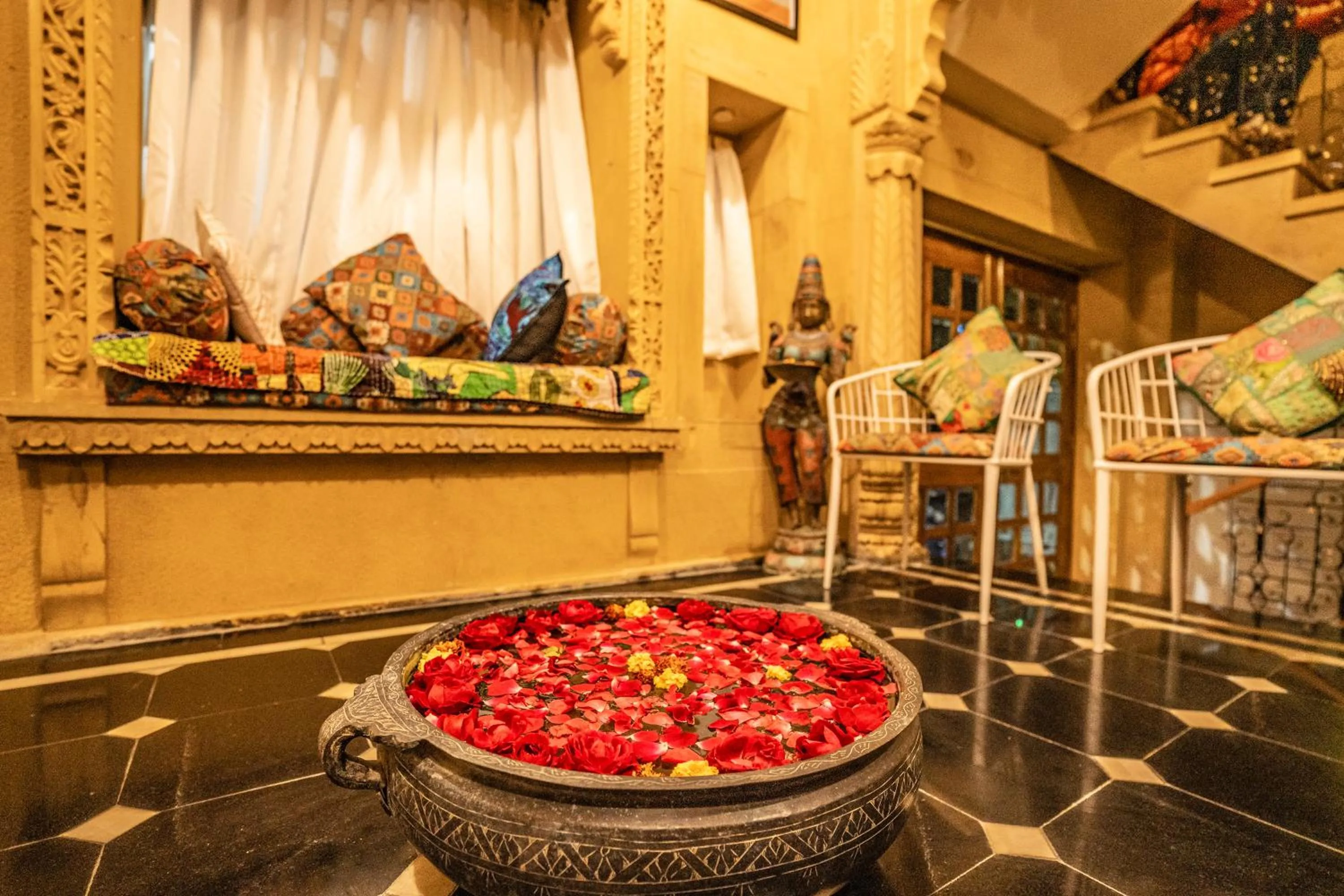 Lobby or reception in Tripli Hotels Prithvi Haveli