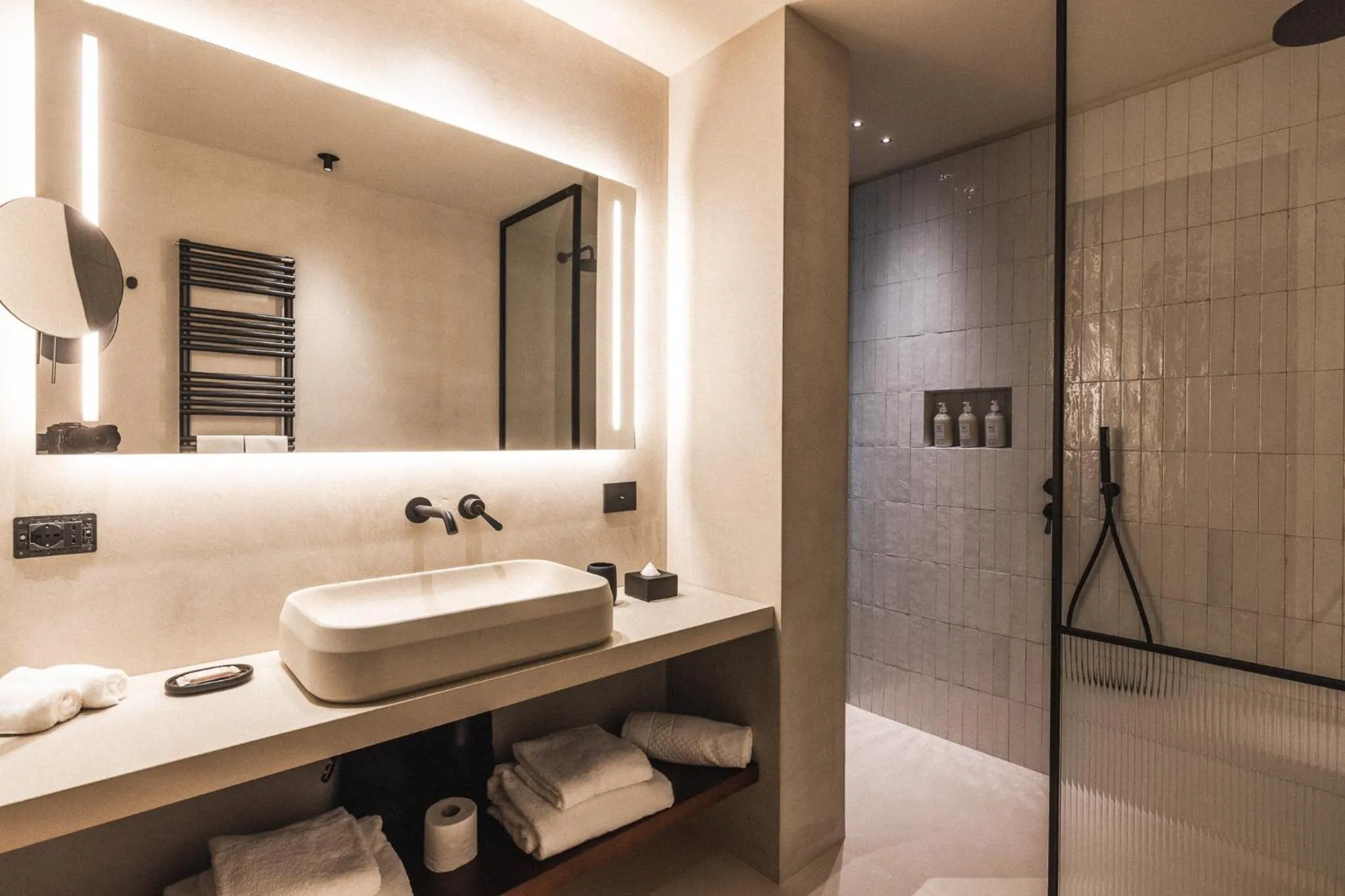 Shower in Capitolo Riviera