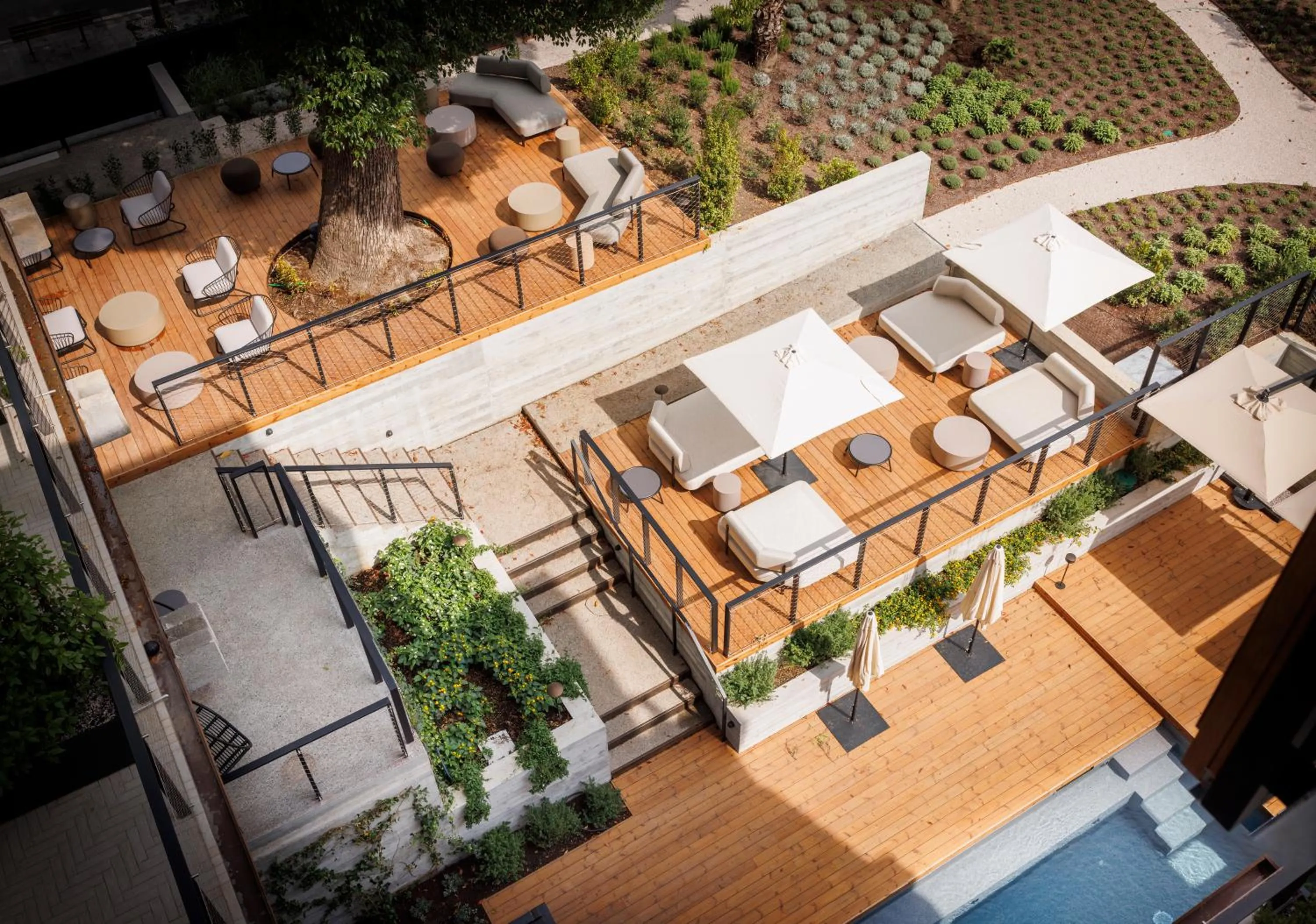 Garden view in Capitolo Riviera