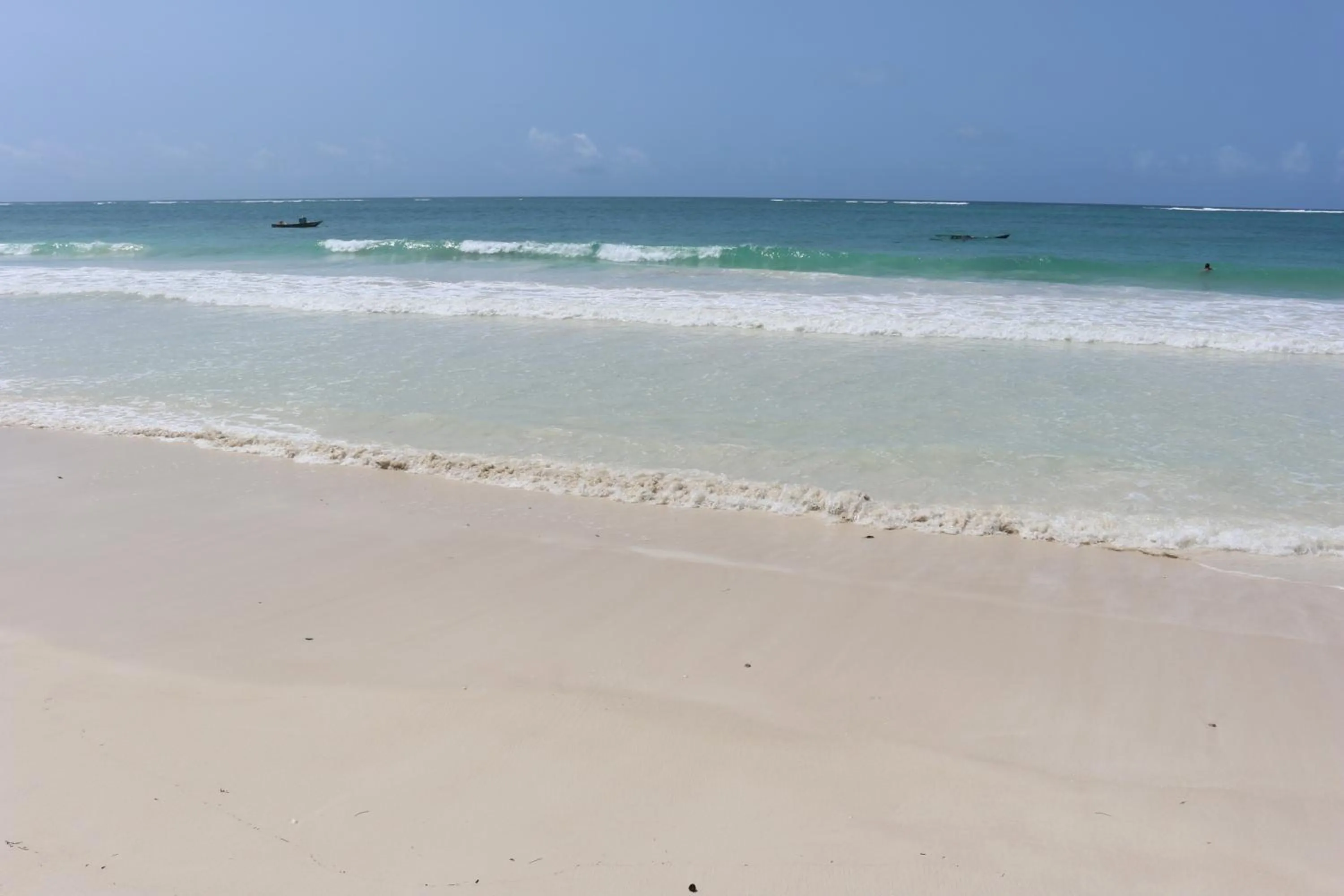 Beach in Diani Sea Lodge - All Inclusive