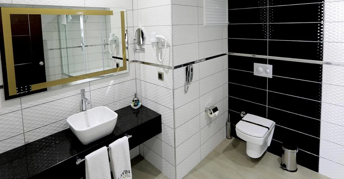 Toilet in Lavin Hotel & Spa