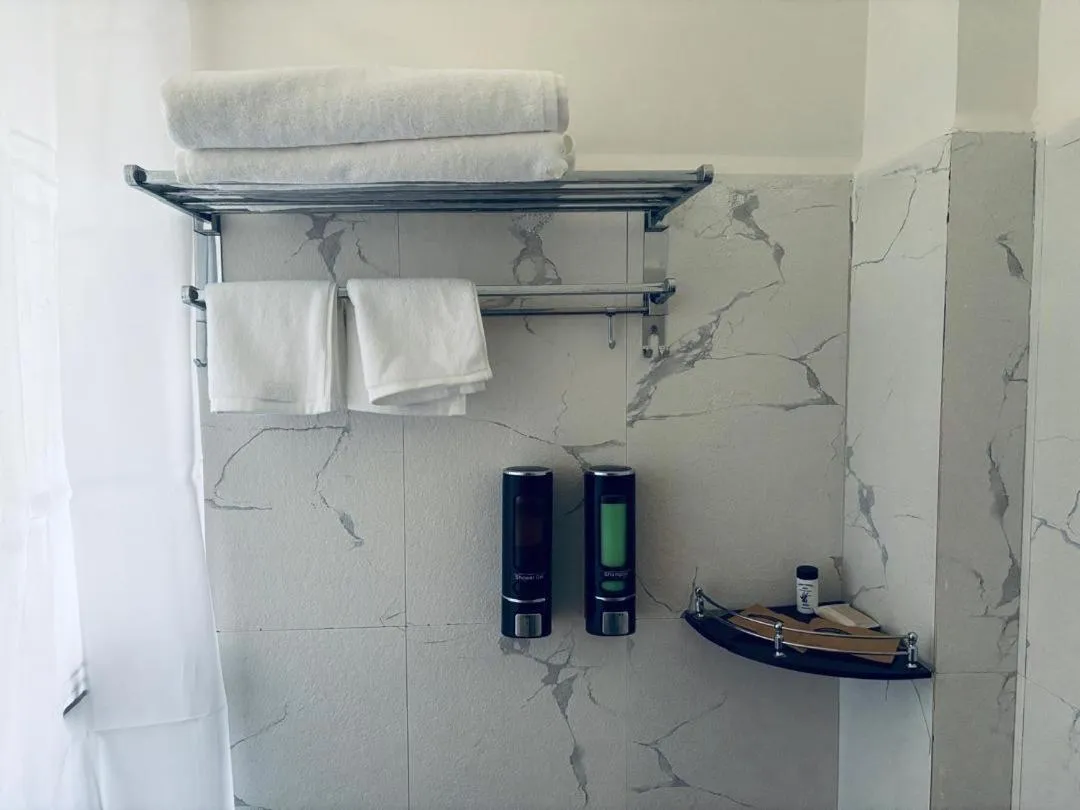 Bathroom in Norbu Healing Hotel