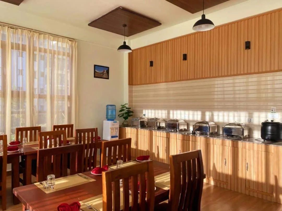 Restaurant/places to eat in Norbu Healing Hotel