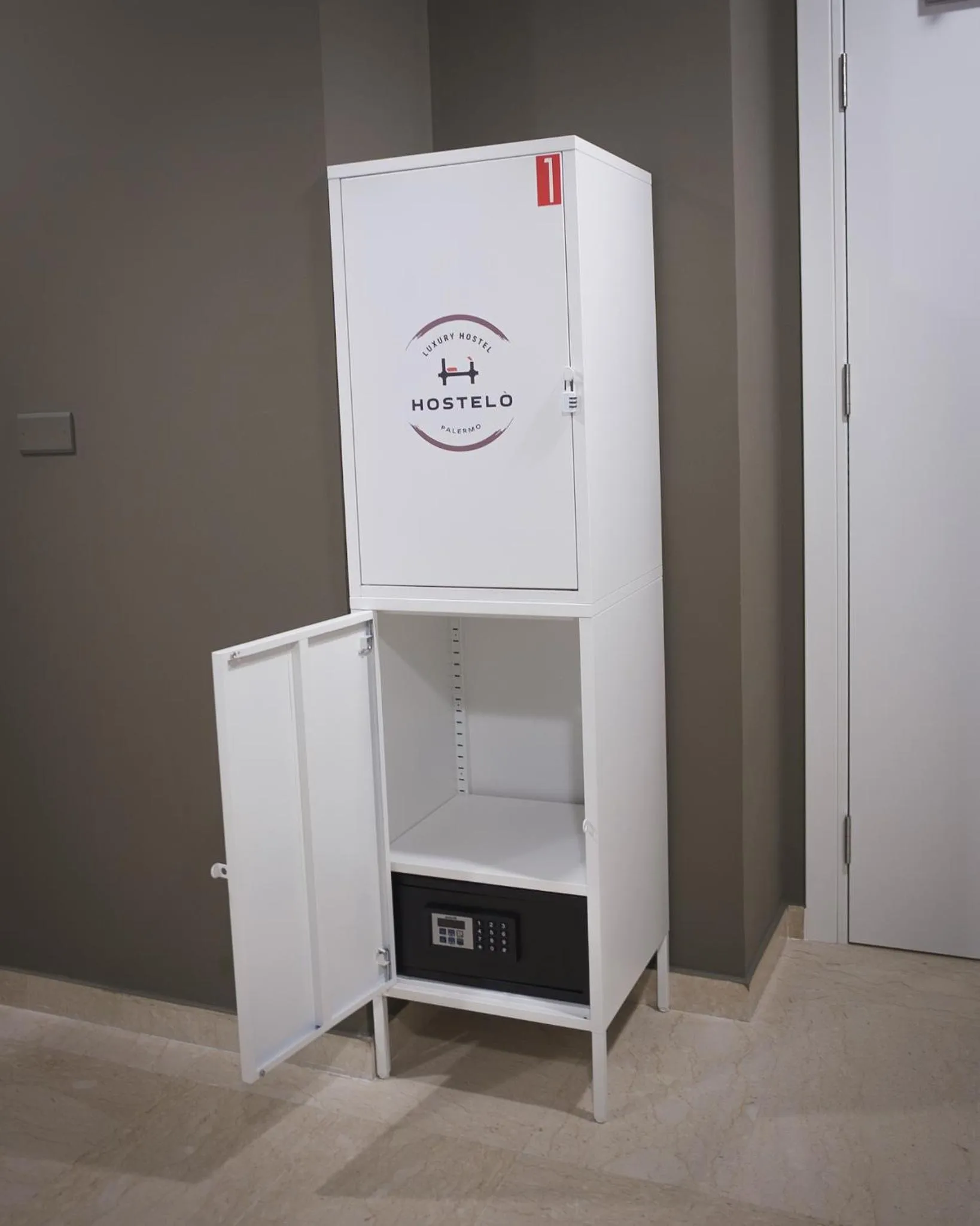 safe in Hostelò - Luxury Hostel