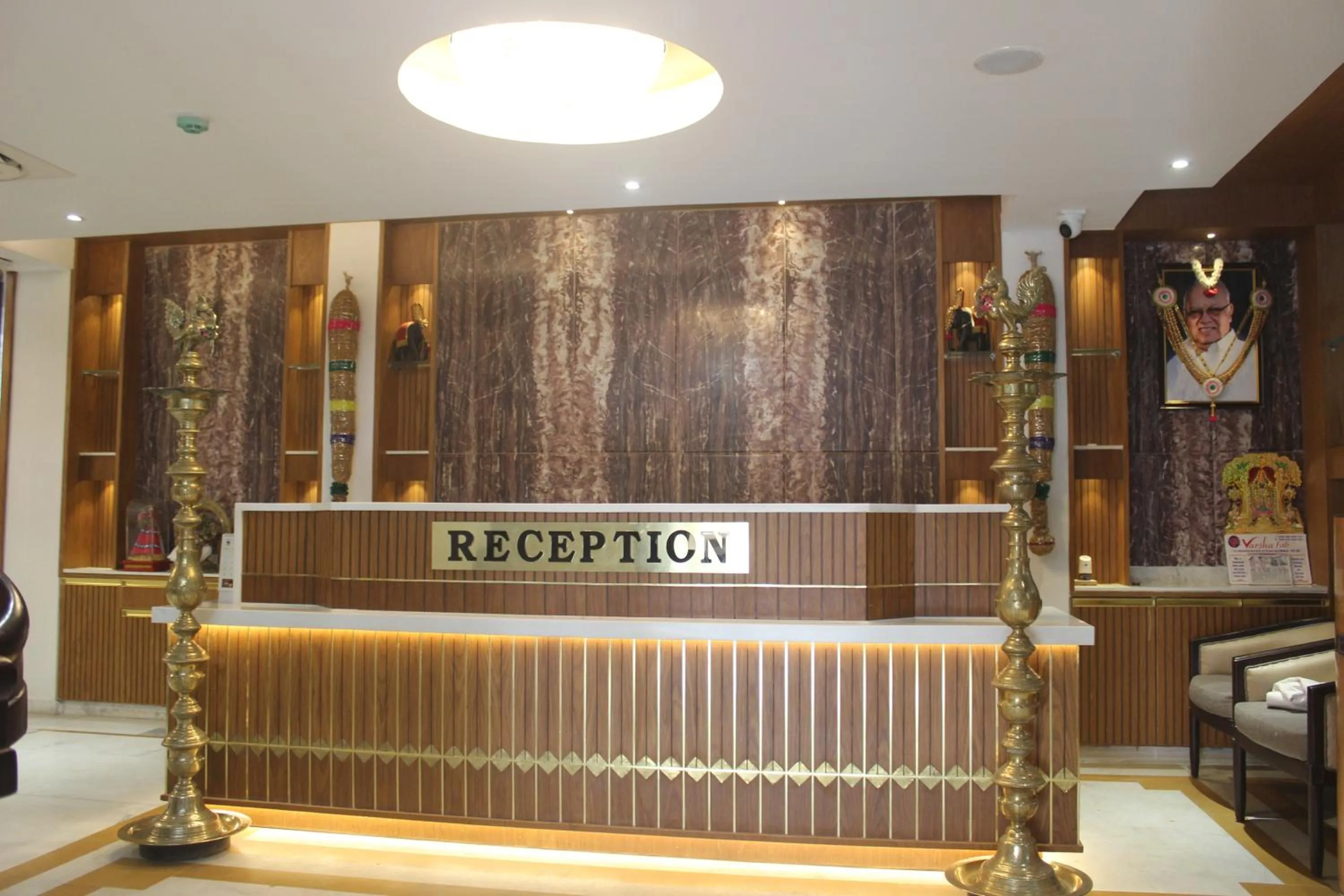 Lobby or reception in Hotel Saratharajans