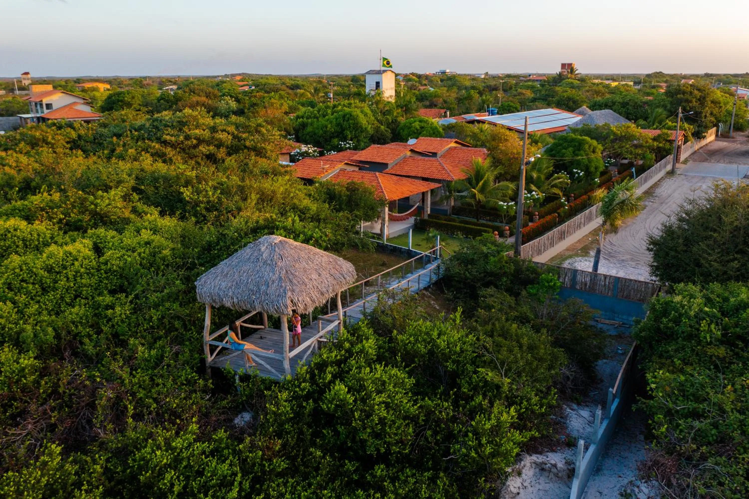 Property building in Hotel Pousada Rancho das Dunas