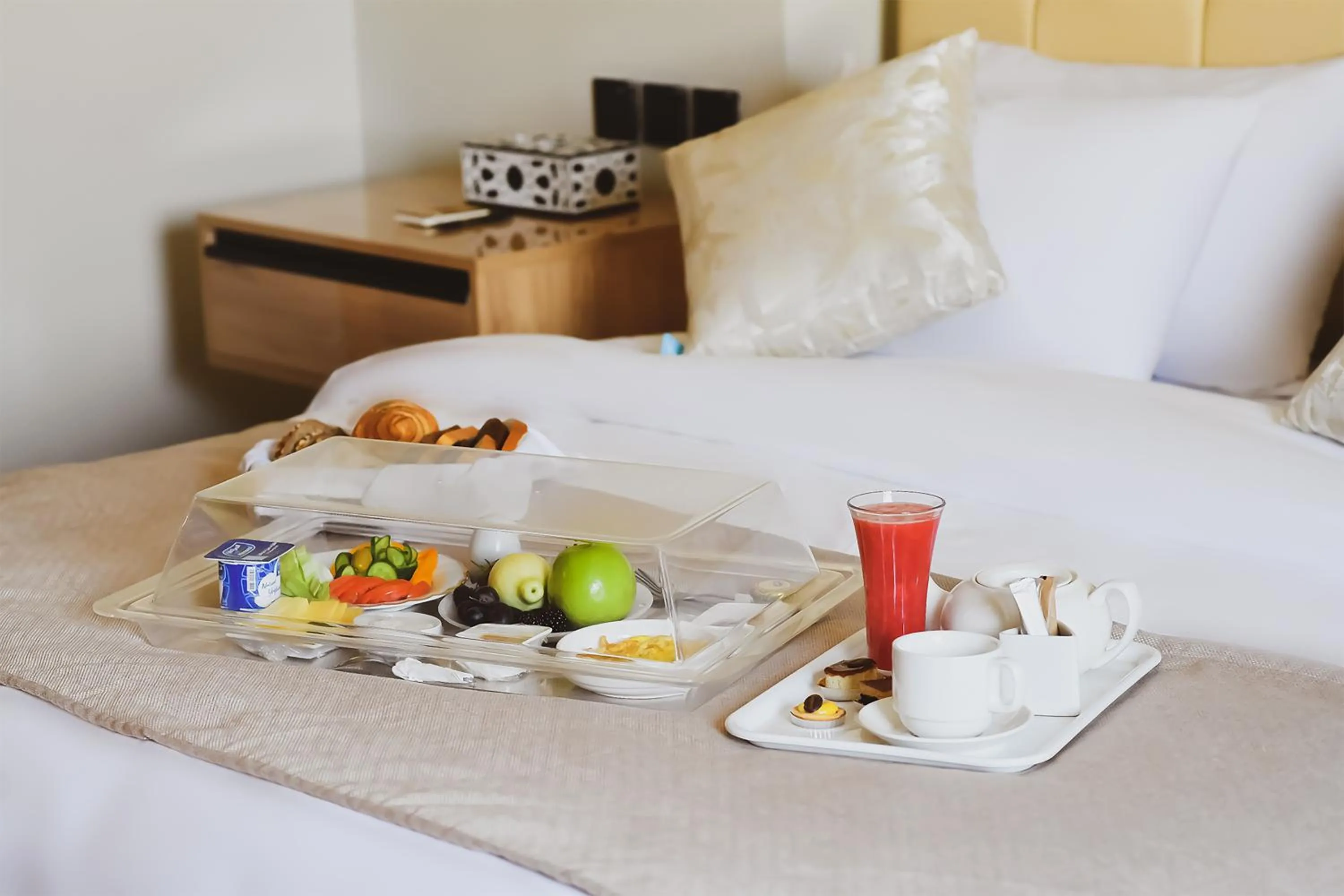 Breakfast, Bed in Arabella Premium Residence - New Cairo