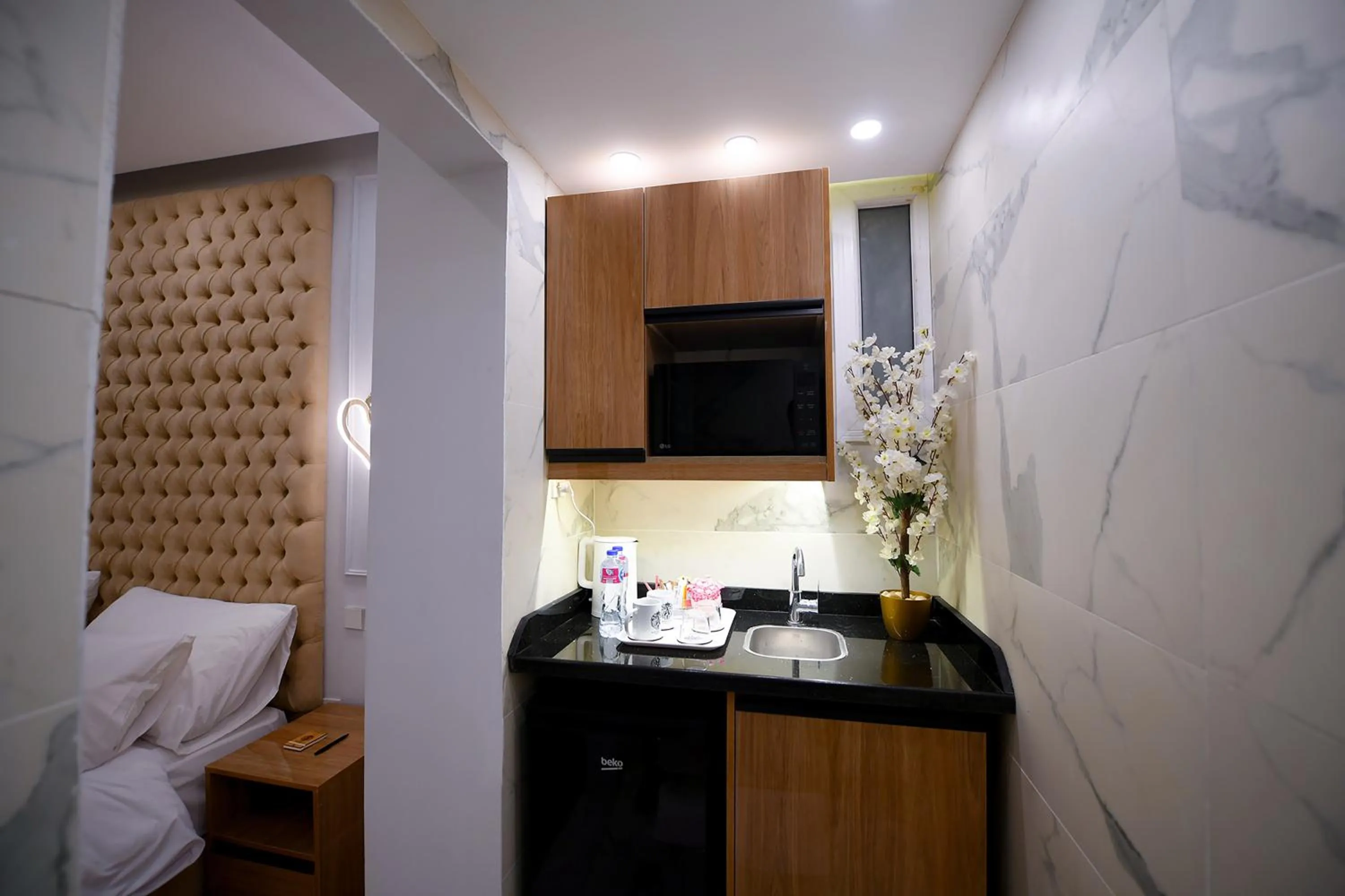 Kitchen or kitchenette in Arabella Premium Residence - New Cairo