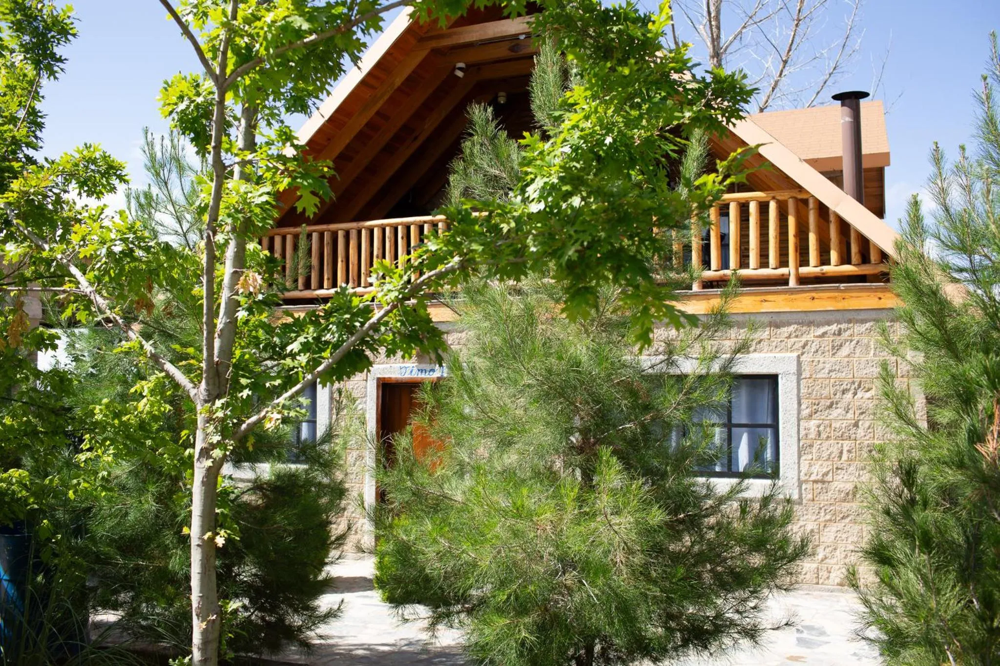 Facade/entrance in Cabañas Bungalos las Alazanas