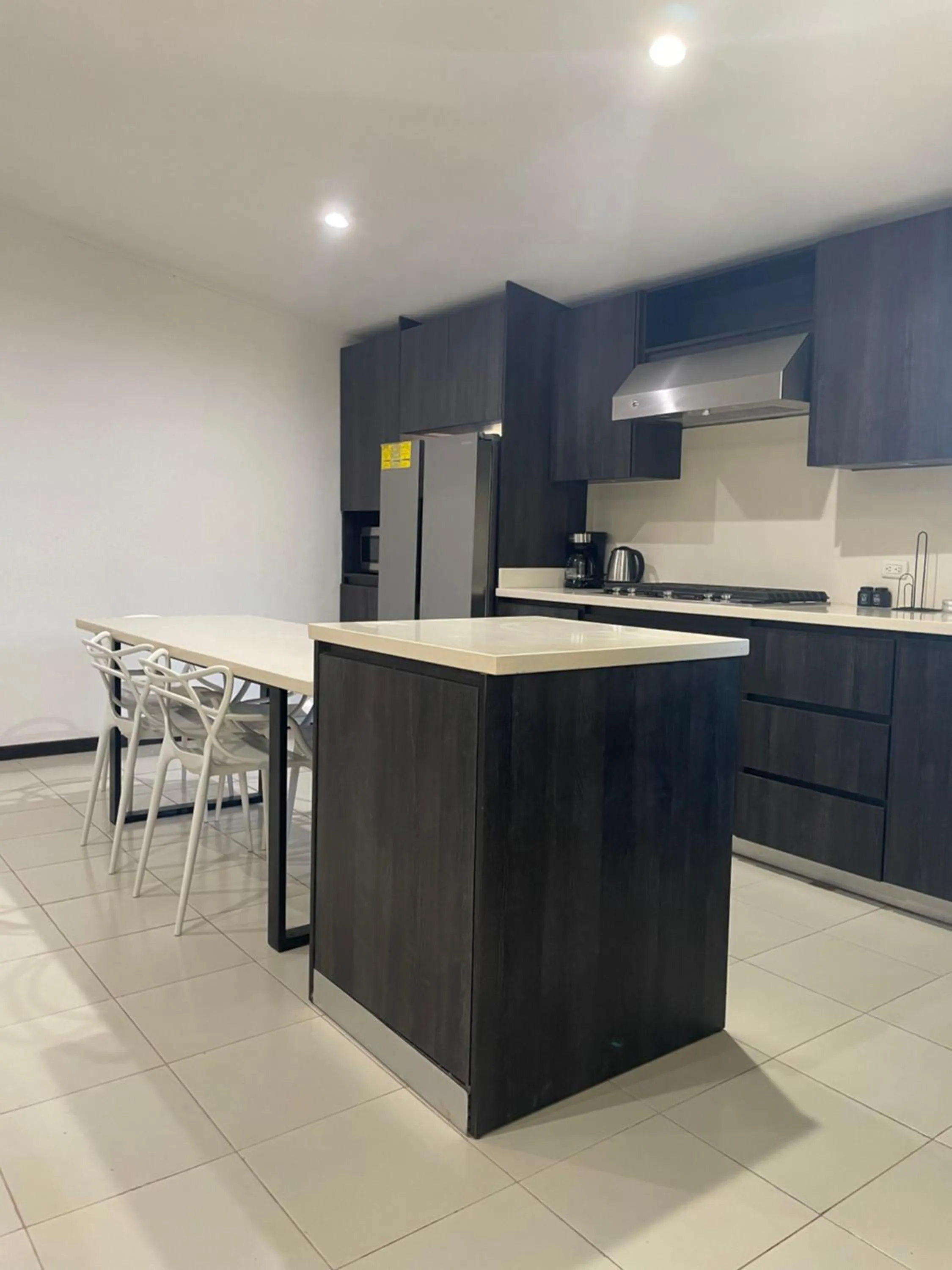 Kitchen or kitchenette in Fuego Lodge