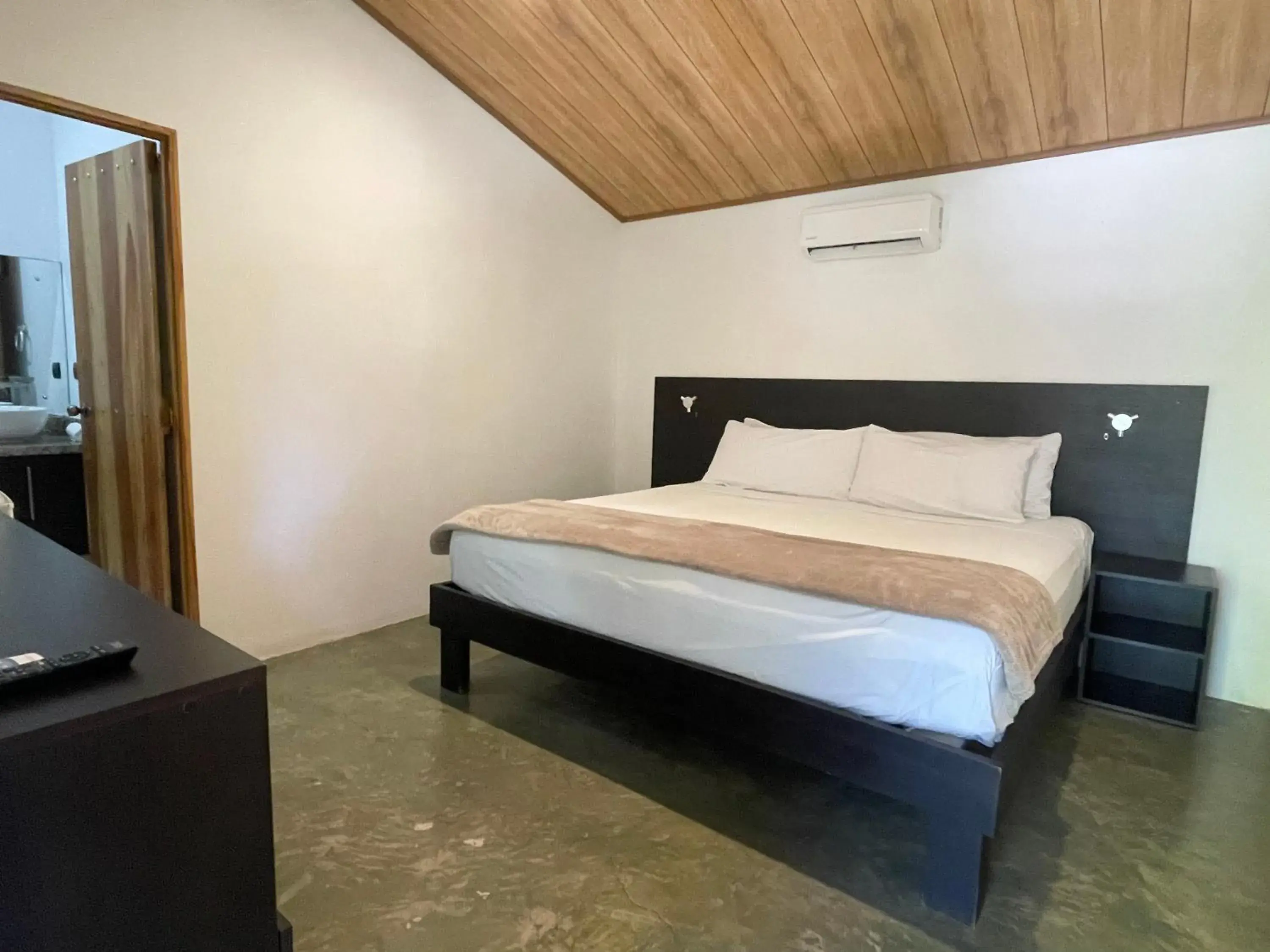 Standard King Room in Fuego Lodge Standard King Room in Fuego Lodge