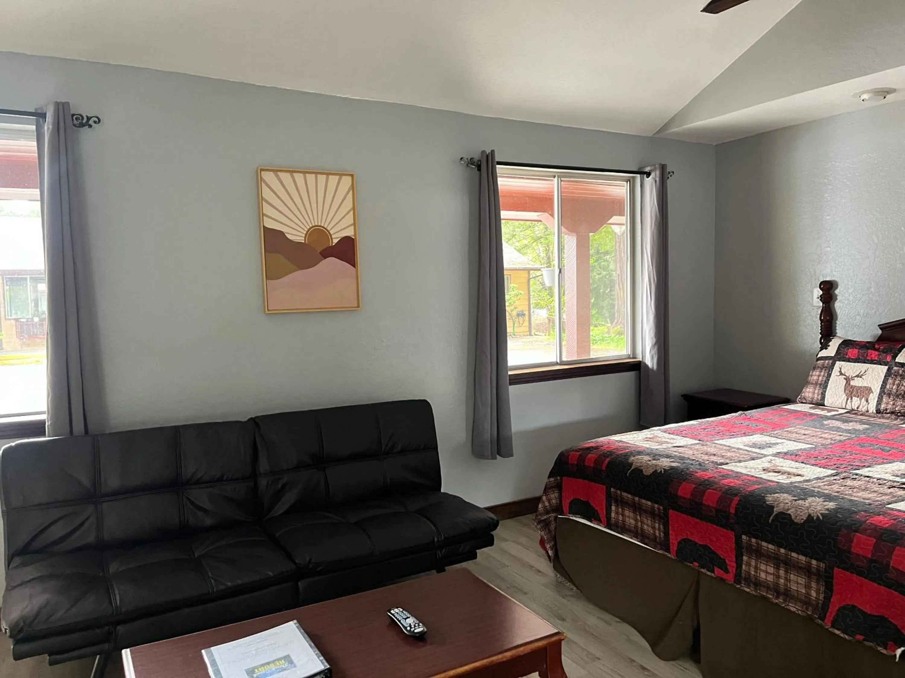 Bed in Dean Creek Resort