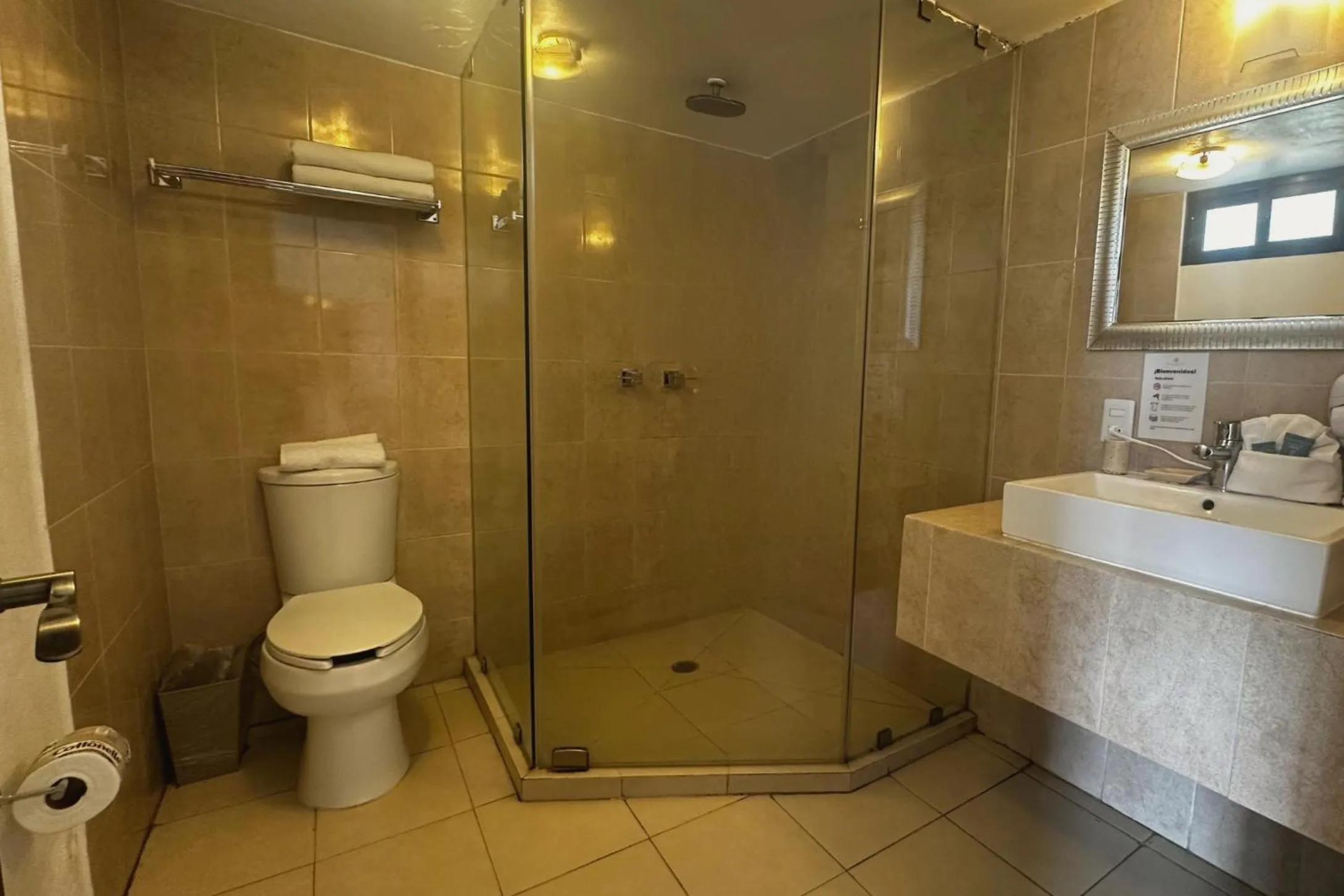 Bathroom in Hotel La Casa de María