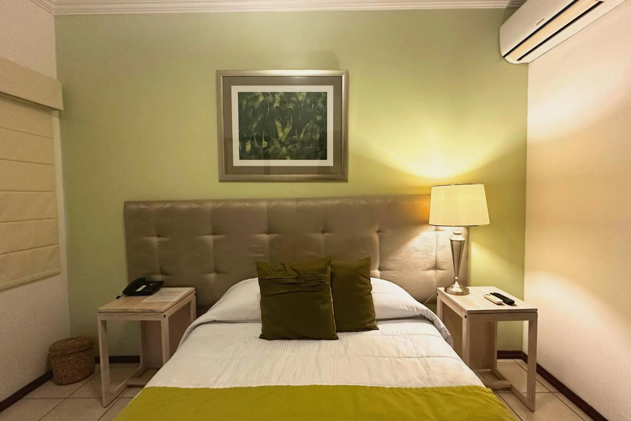 Bed in Hotel La Casa de María