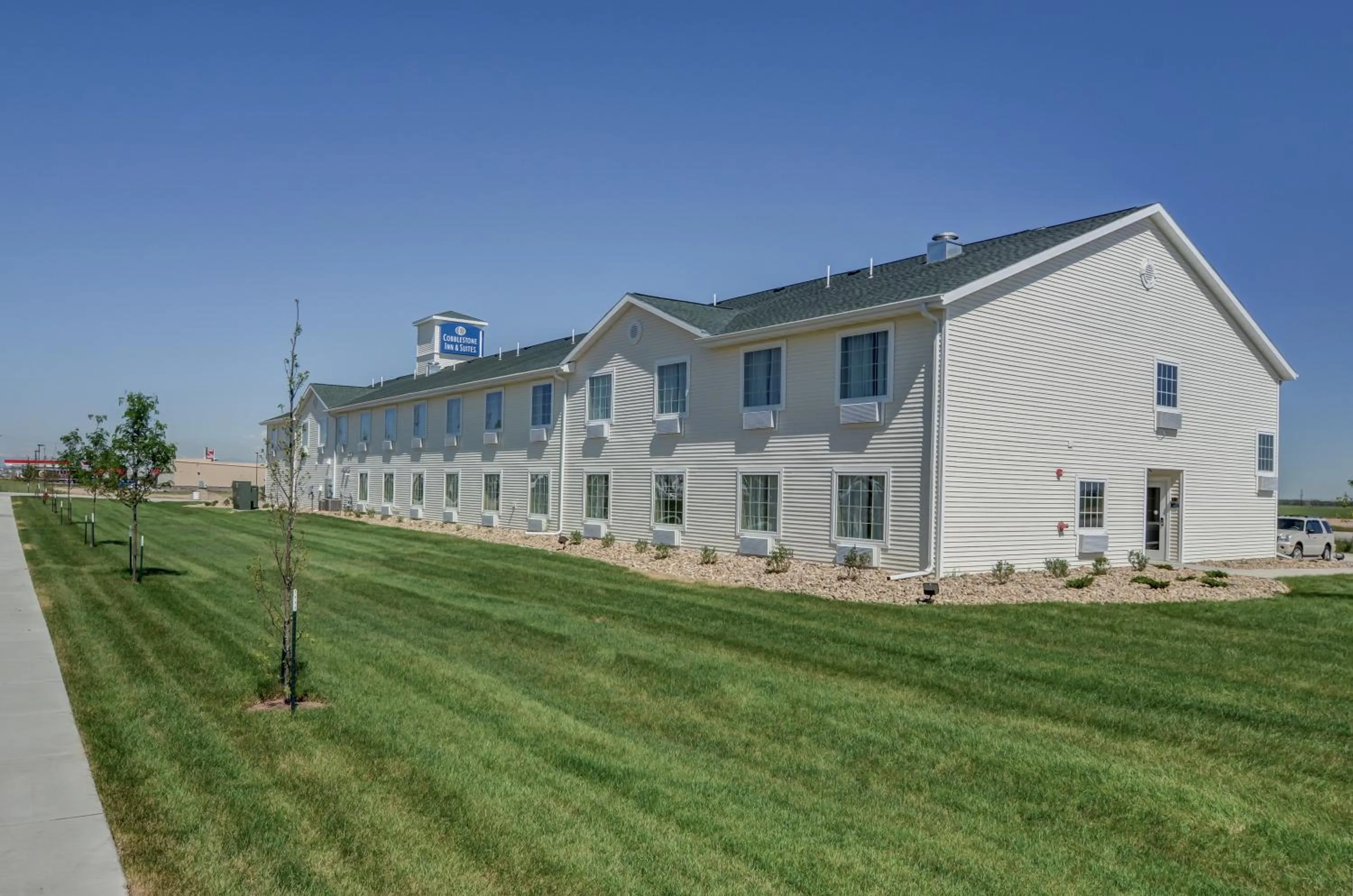 Property building in Cobblestone Inn & Suites-Kersey