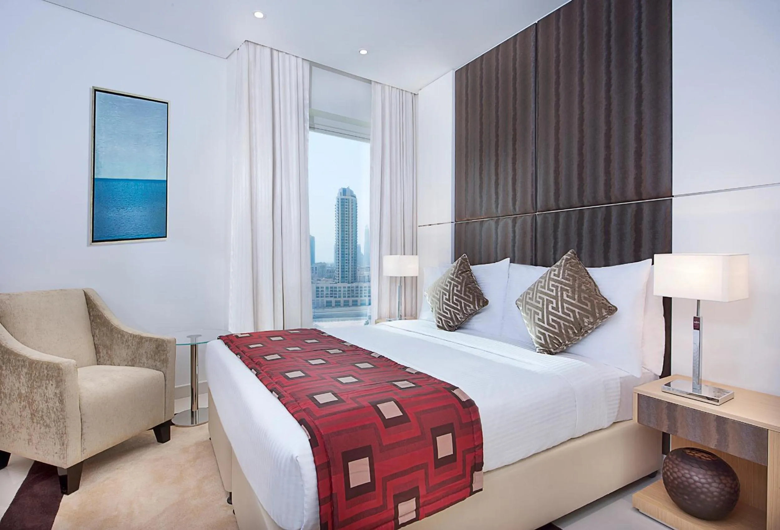 Bedroom, Bed in DAMAC Maison Canal Views