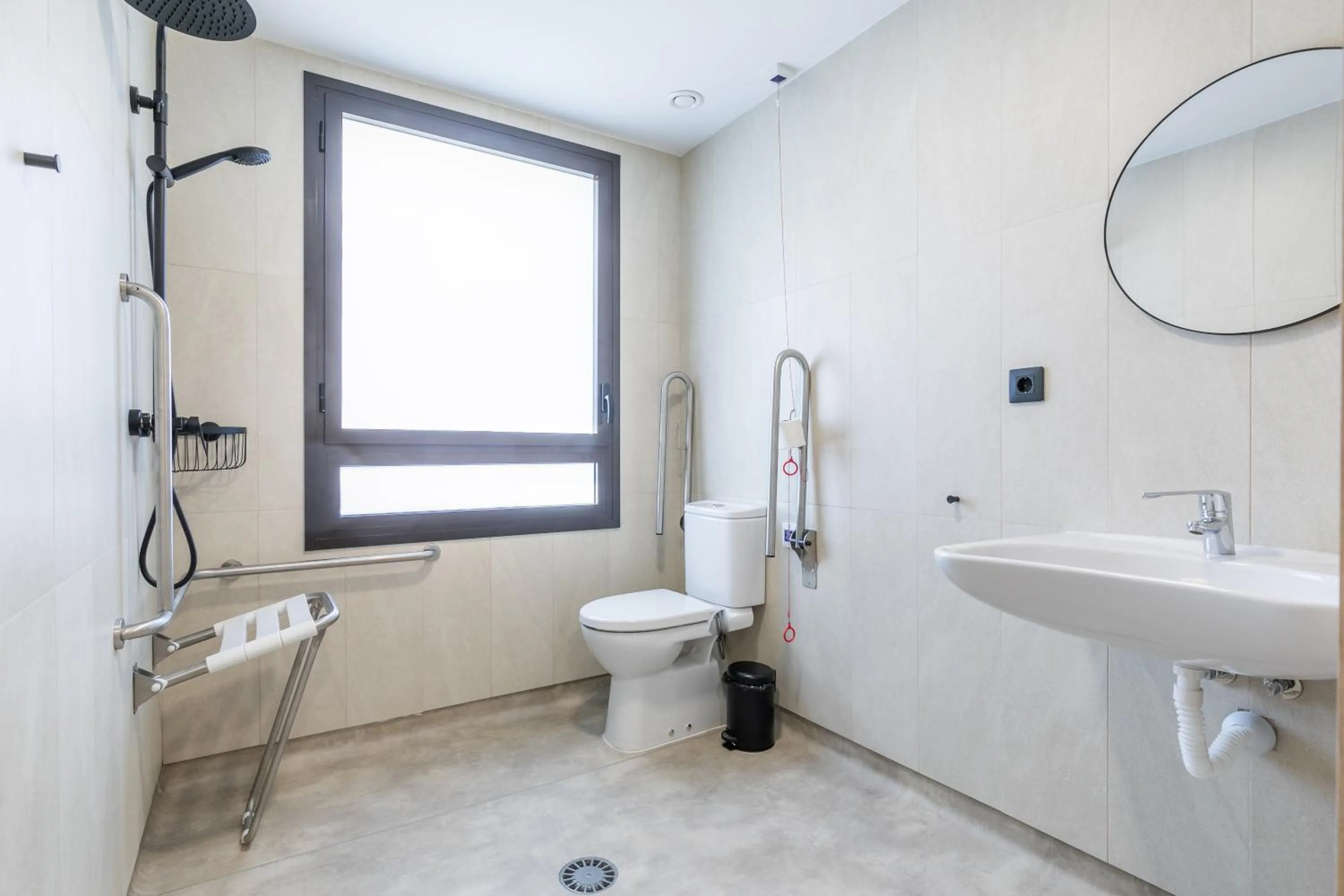 Toilet in Micampus Manuel Tovar 6 Student Residence