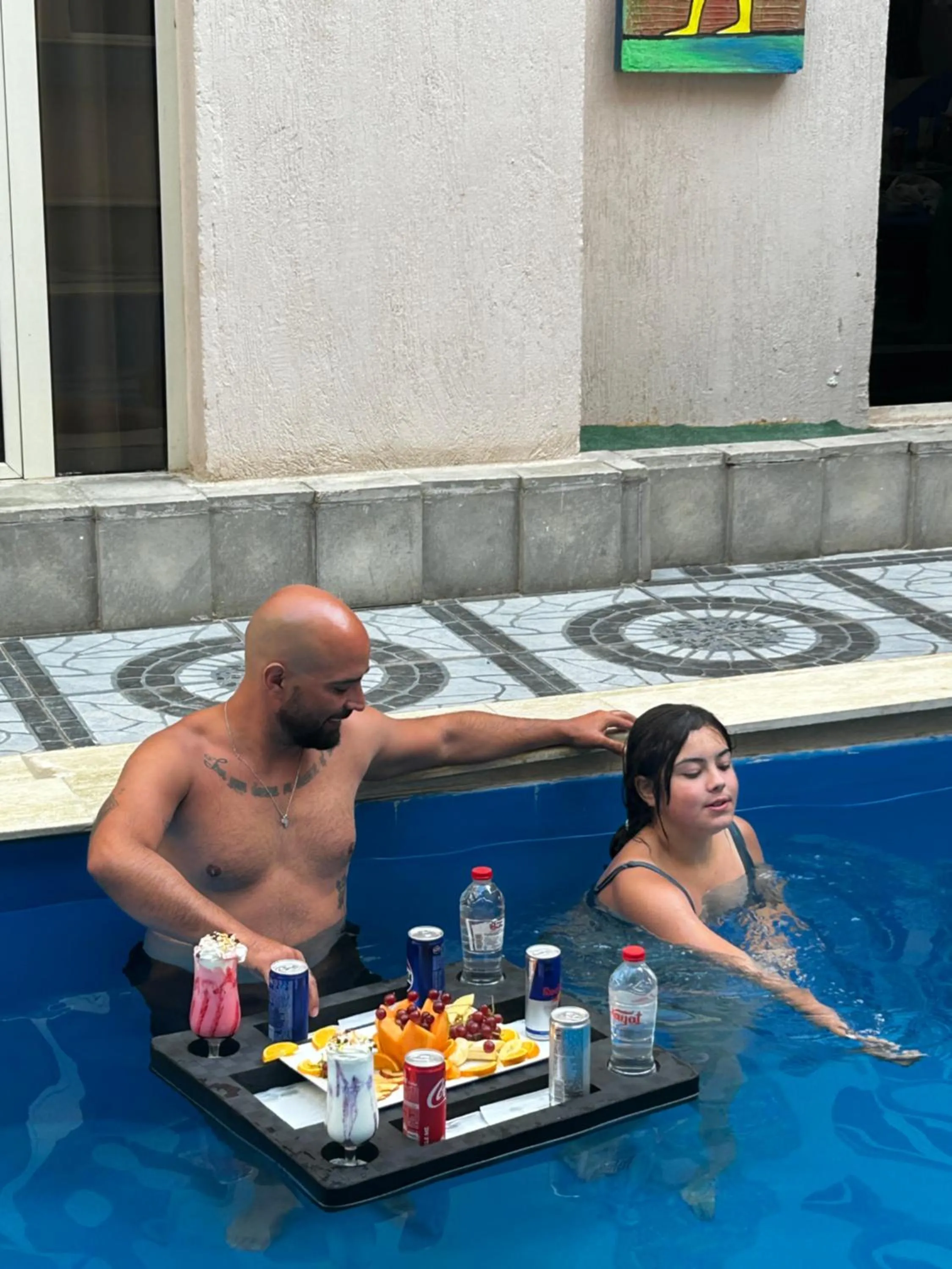 Swimming pool in Nun Pyramids INN