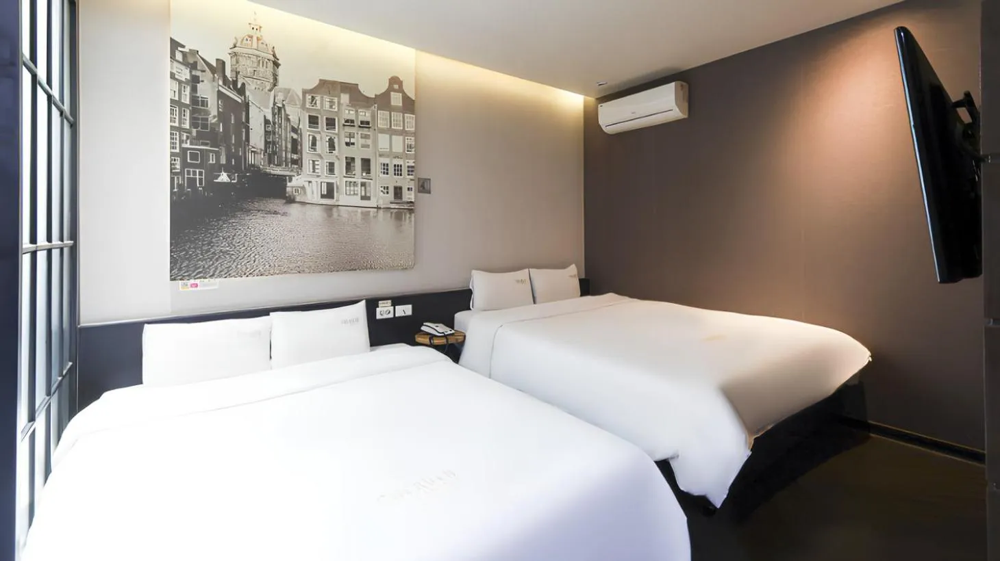 Bed in 2 Heaven Hotel Seomyeon