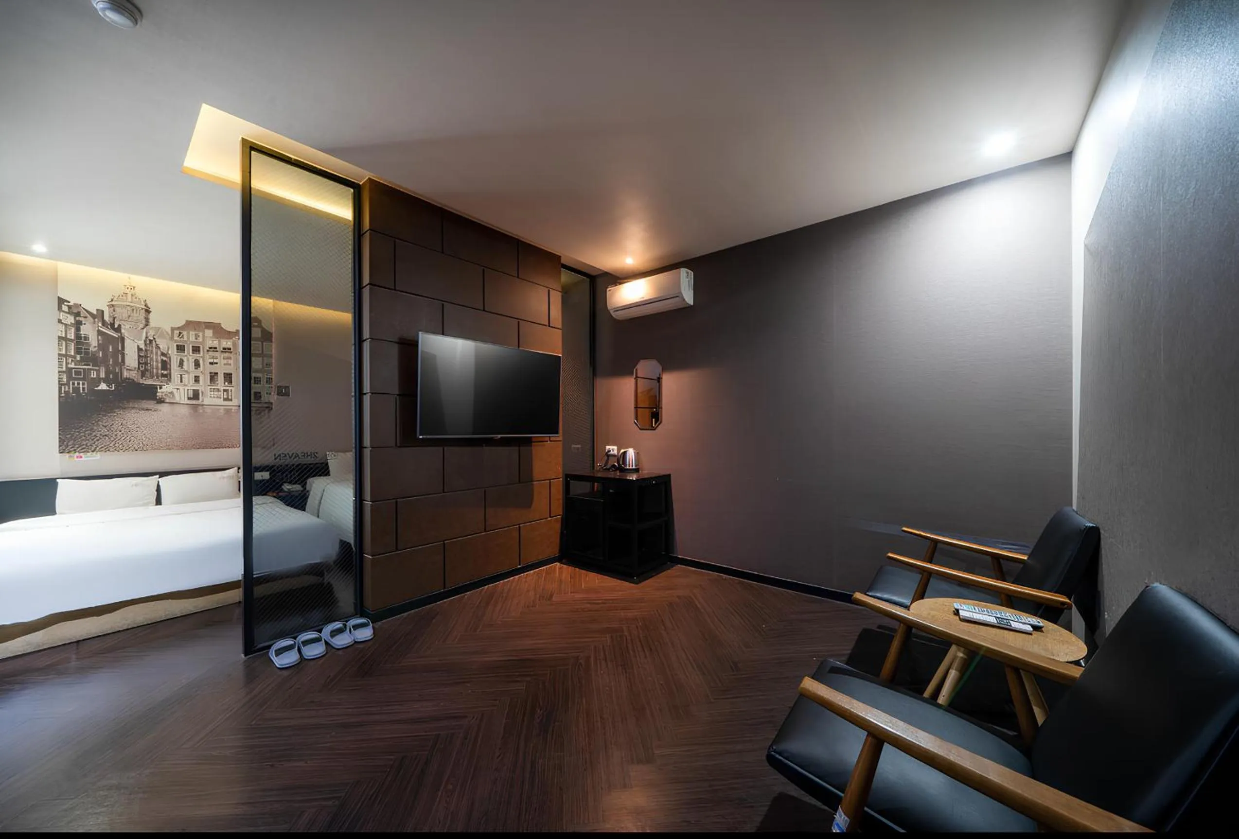 TV and multimedia in 2 Heaven Hotel Seomyeon