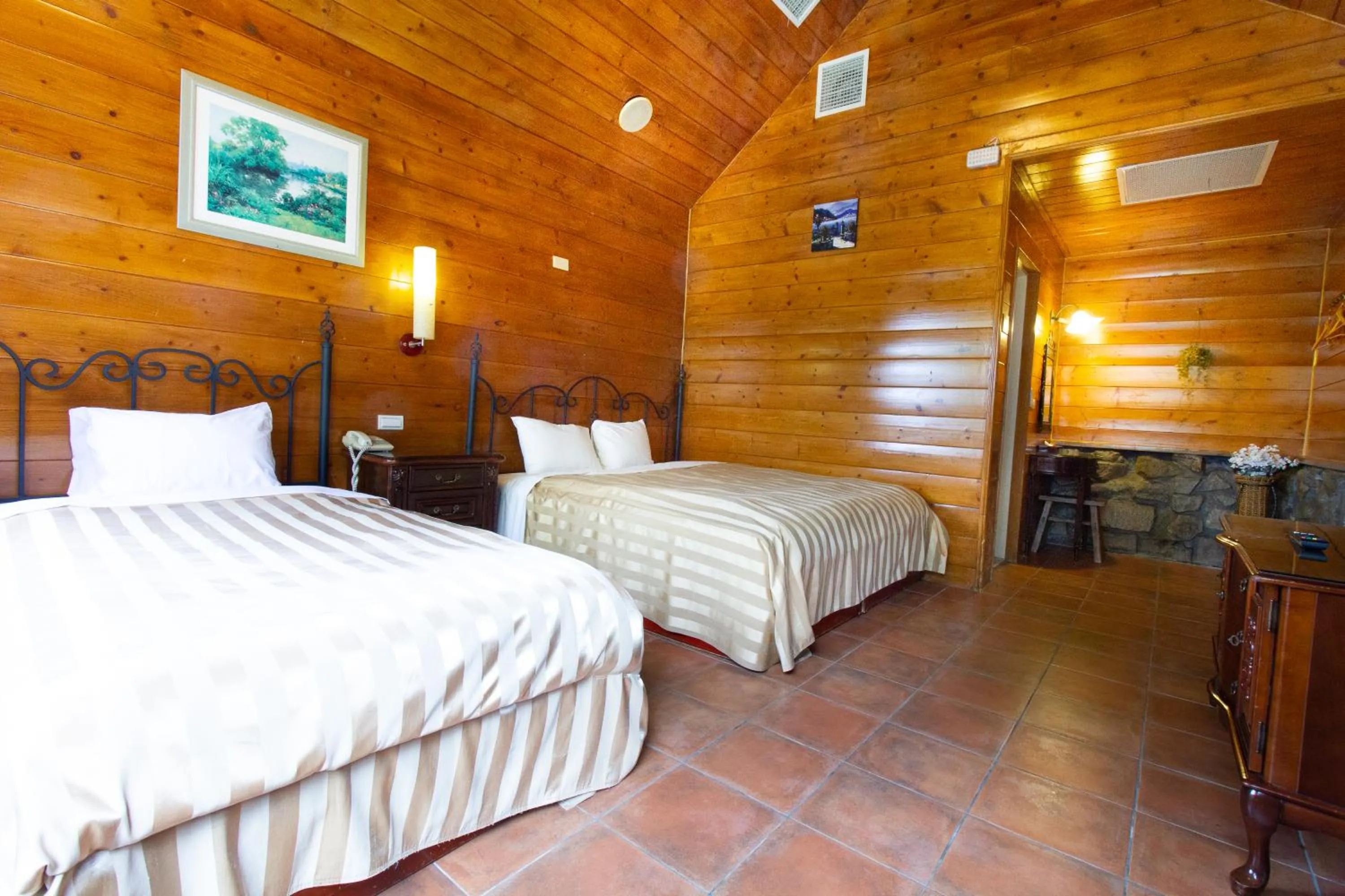 Bed in Liching Garden Villa