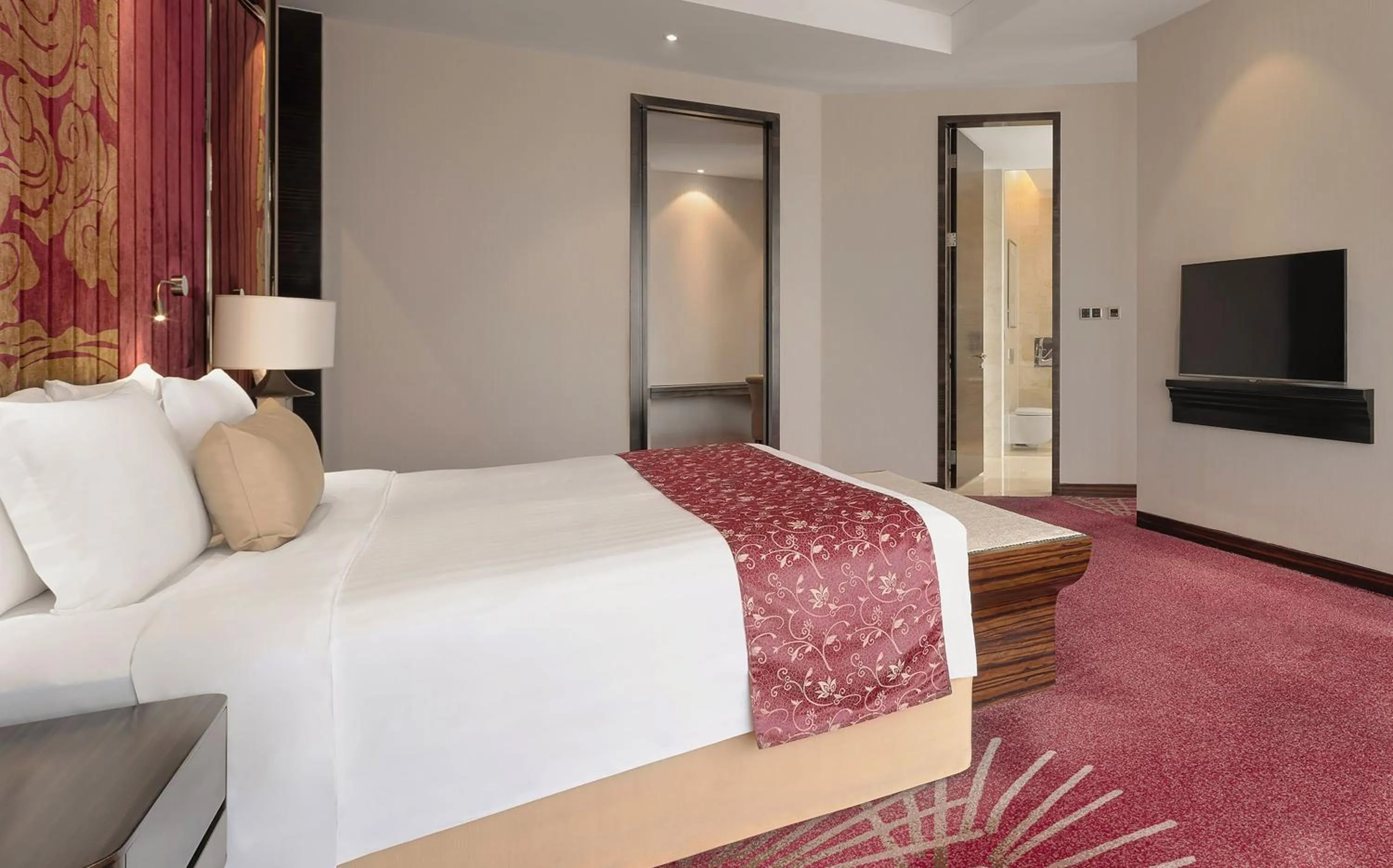 Bed in Gran Meliá Xian