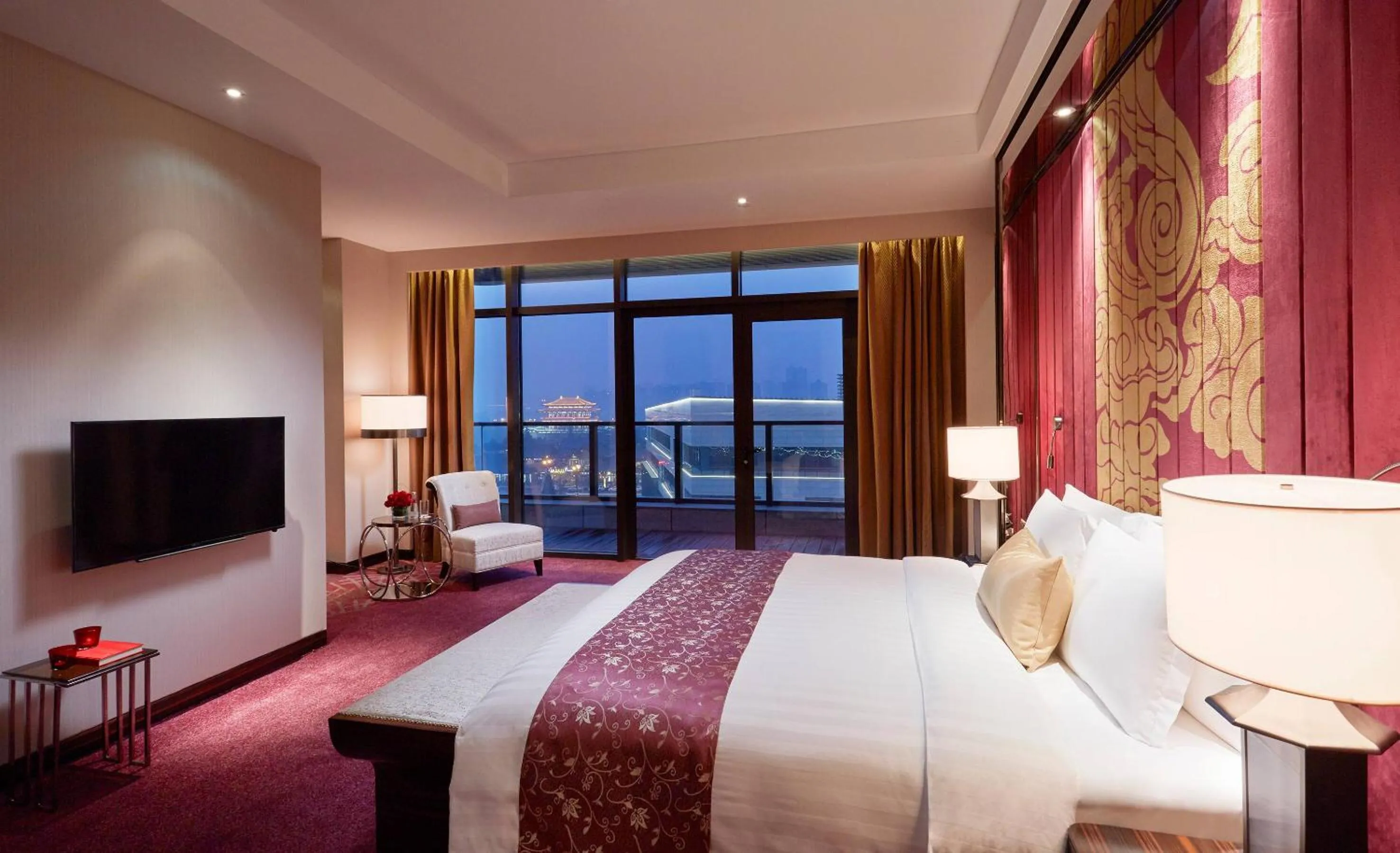 Property building, Bed in Gran Meliá Xian