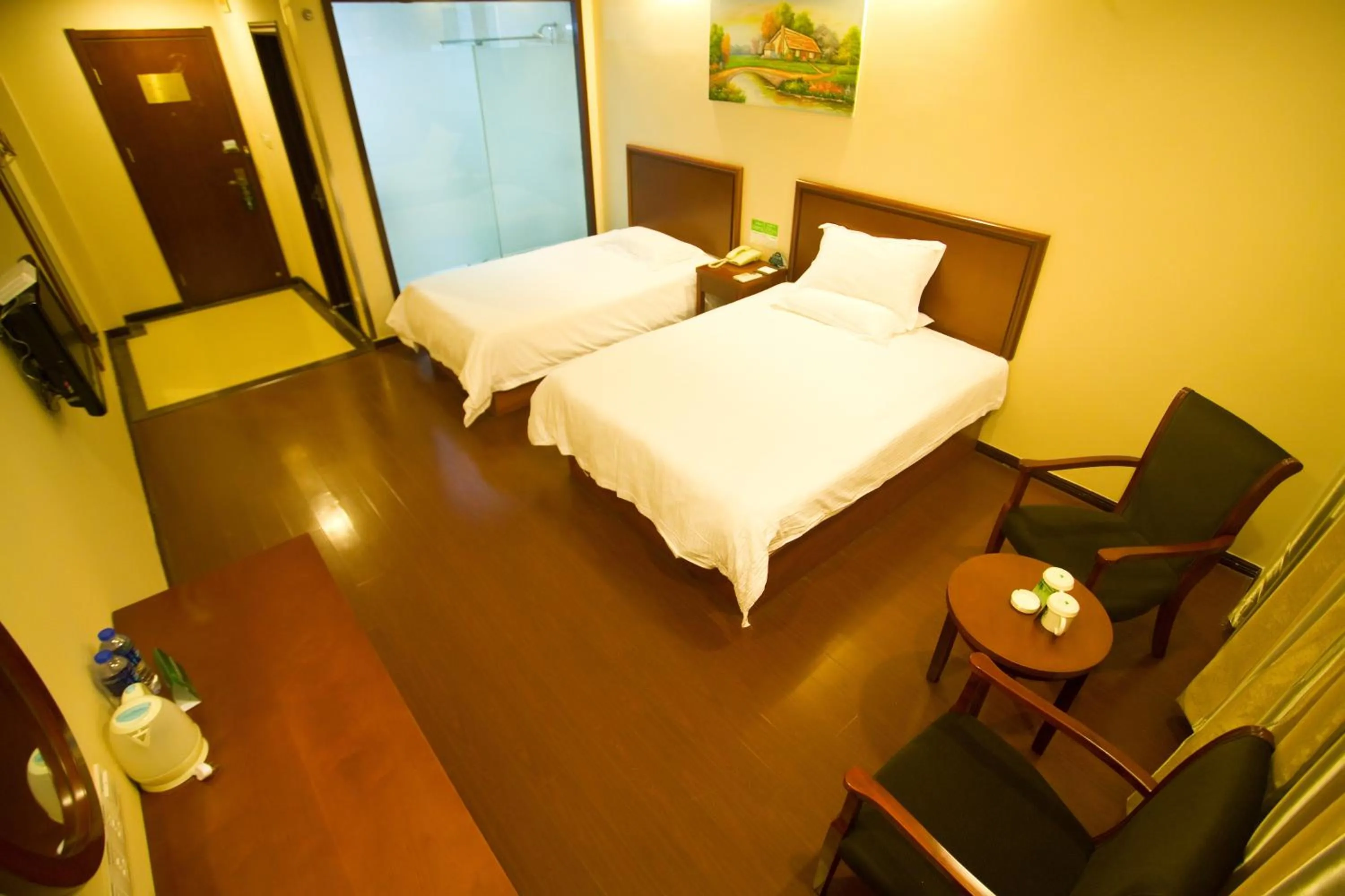 Bedroom, Bed in GreenTree Inn Shanghai Meilan Lake Hutai Road Express Hotel