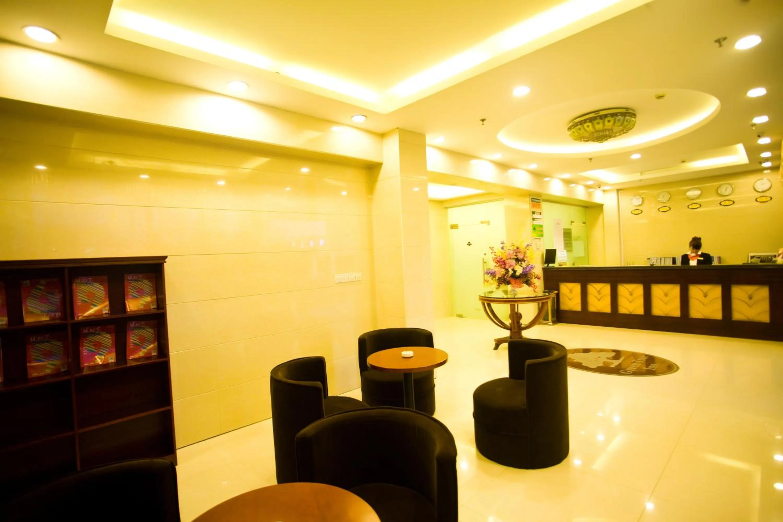 Lobby or reception in GreenTree Inn Shanghai Meilan Lake Hutai Road Express Hotel