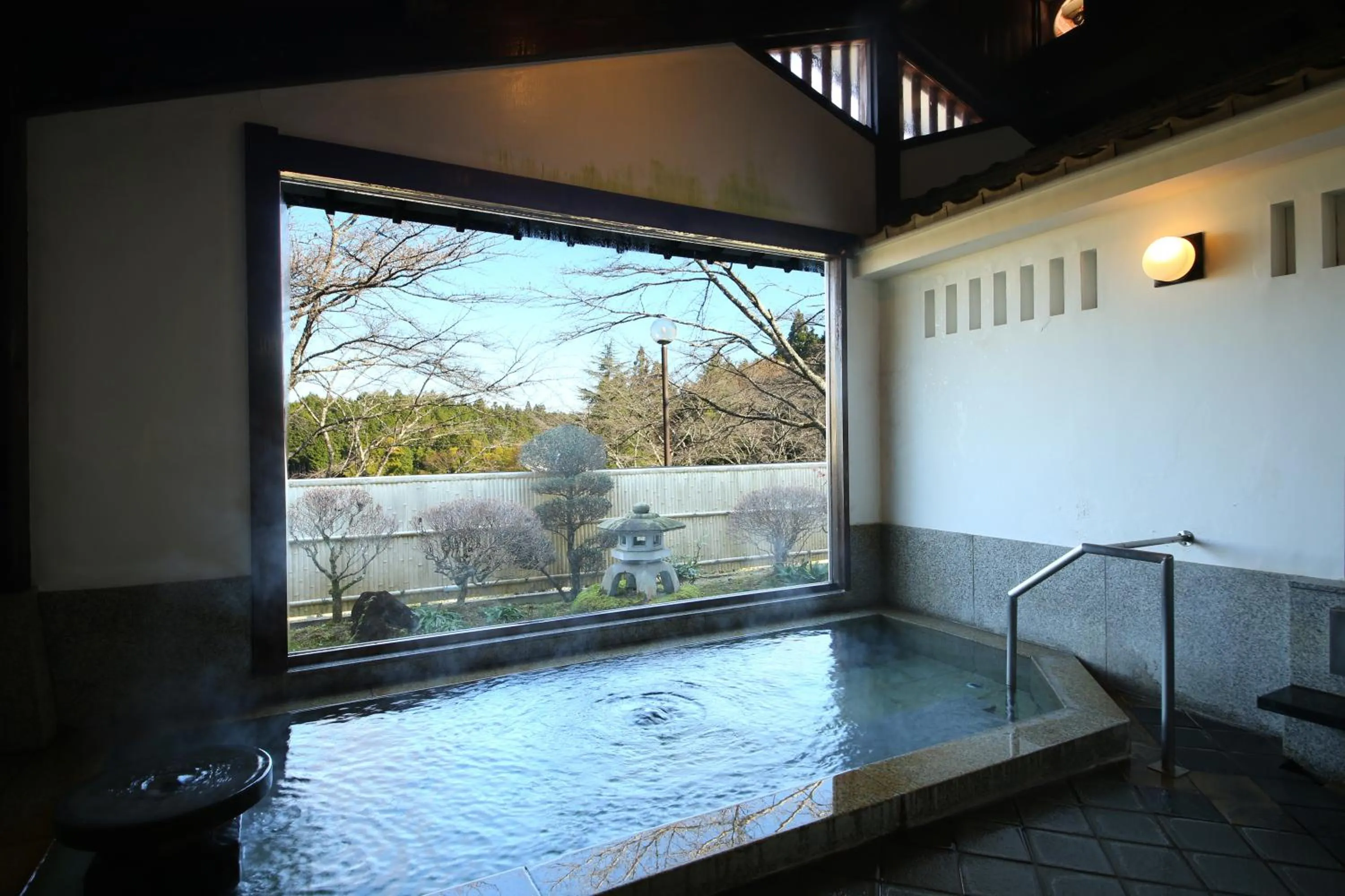 Public Bath in Iwamura Sanso