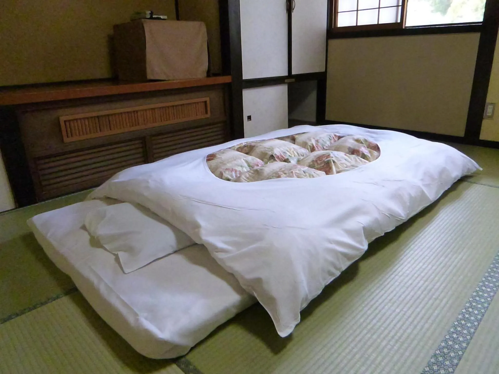 Bed in Iwamura Sanso