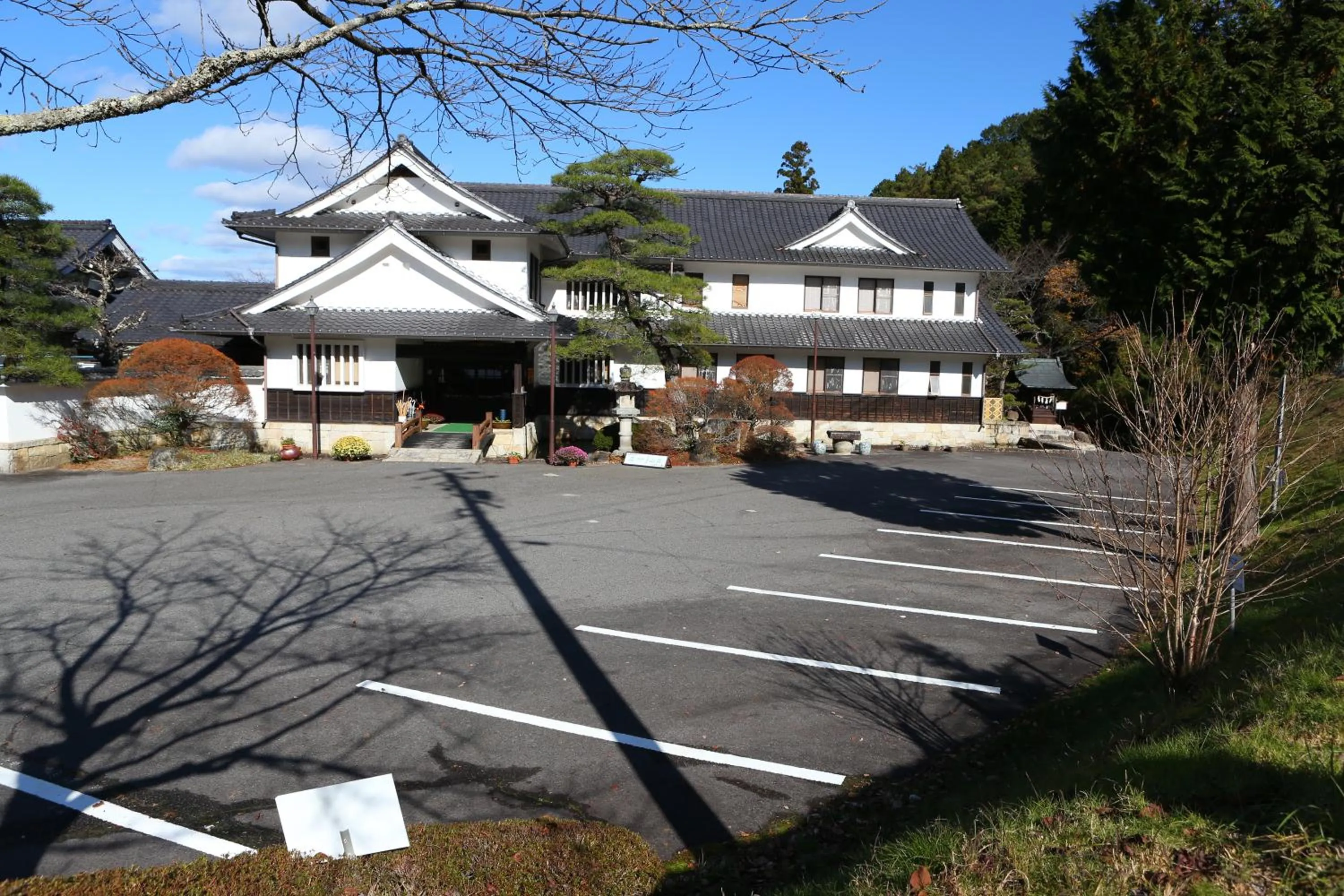 Area and facilities in Iwamura Sanso