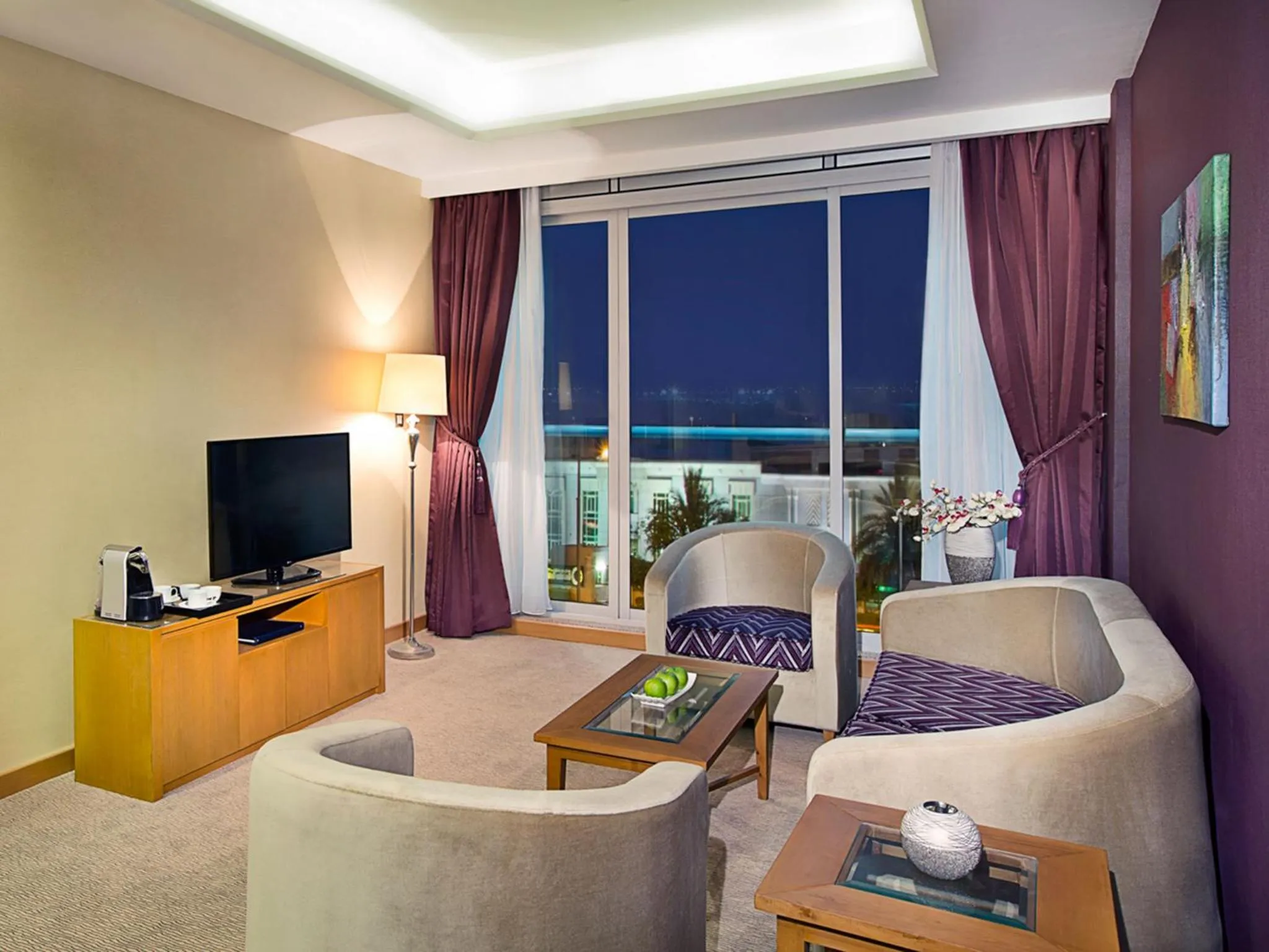 Living room in Armada Avenue Hotel