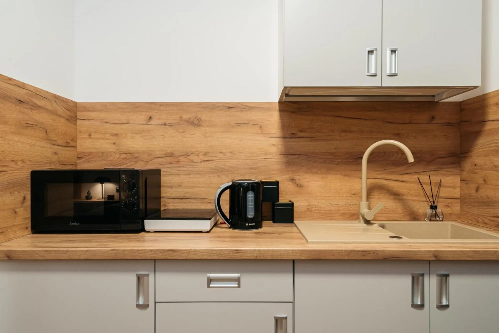 Coffee/tea facilities in ORSO Rooms & Apartments - LoftAffair Collection