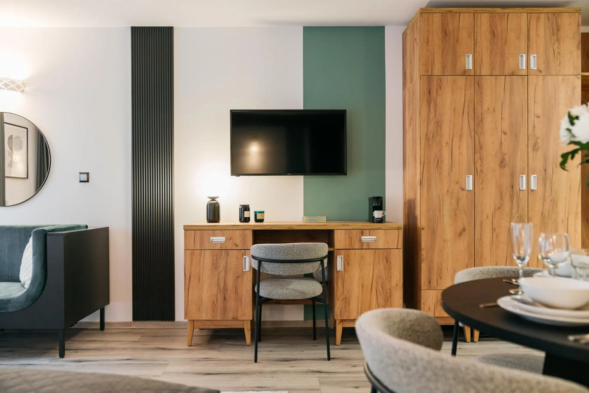 TV and multimedia in ORSO Rooms & Apartments - LoftAffair Collection