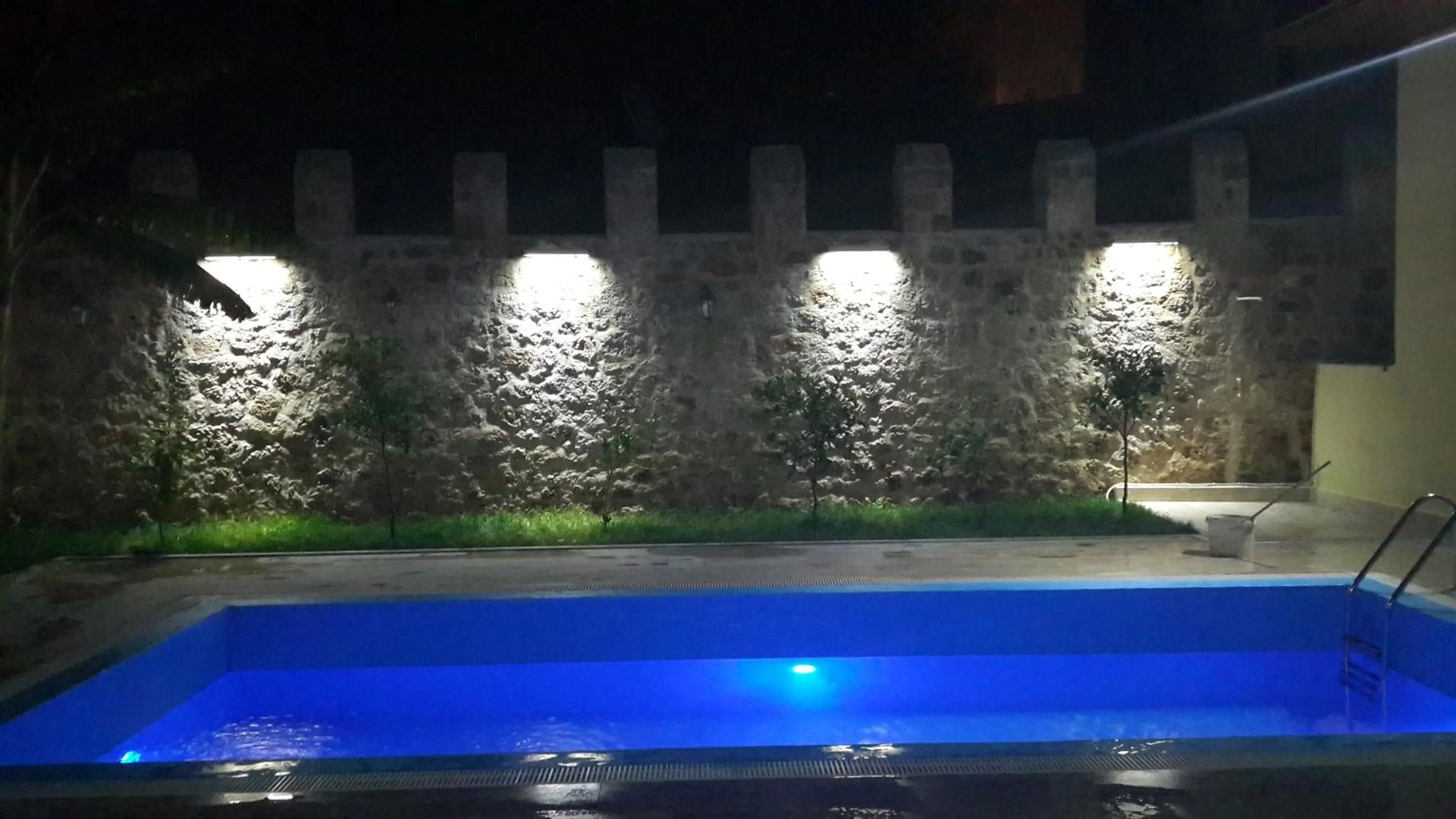 Garden in Hadrian Gate Hotel