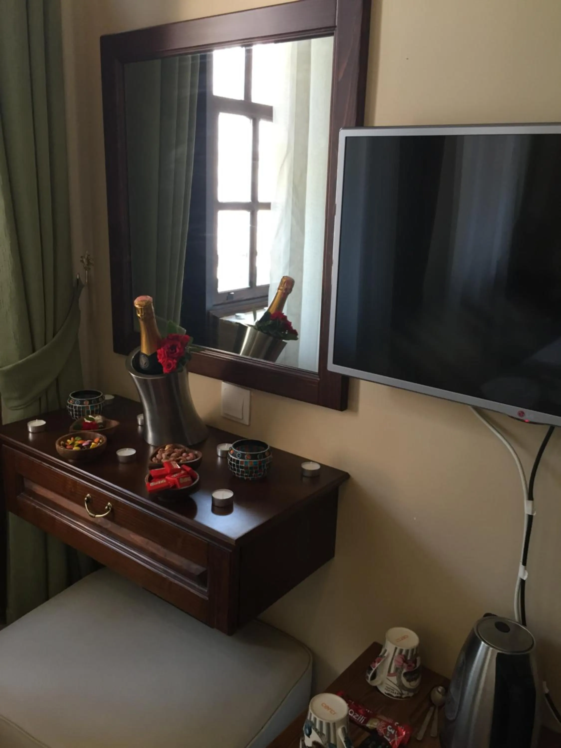 Drinks in Hadrian Gate Hotel