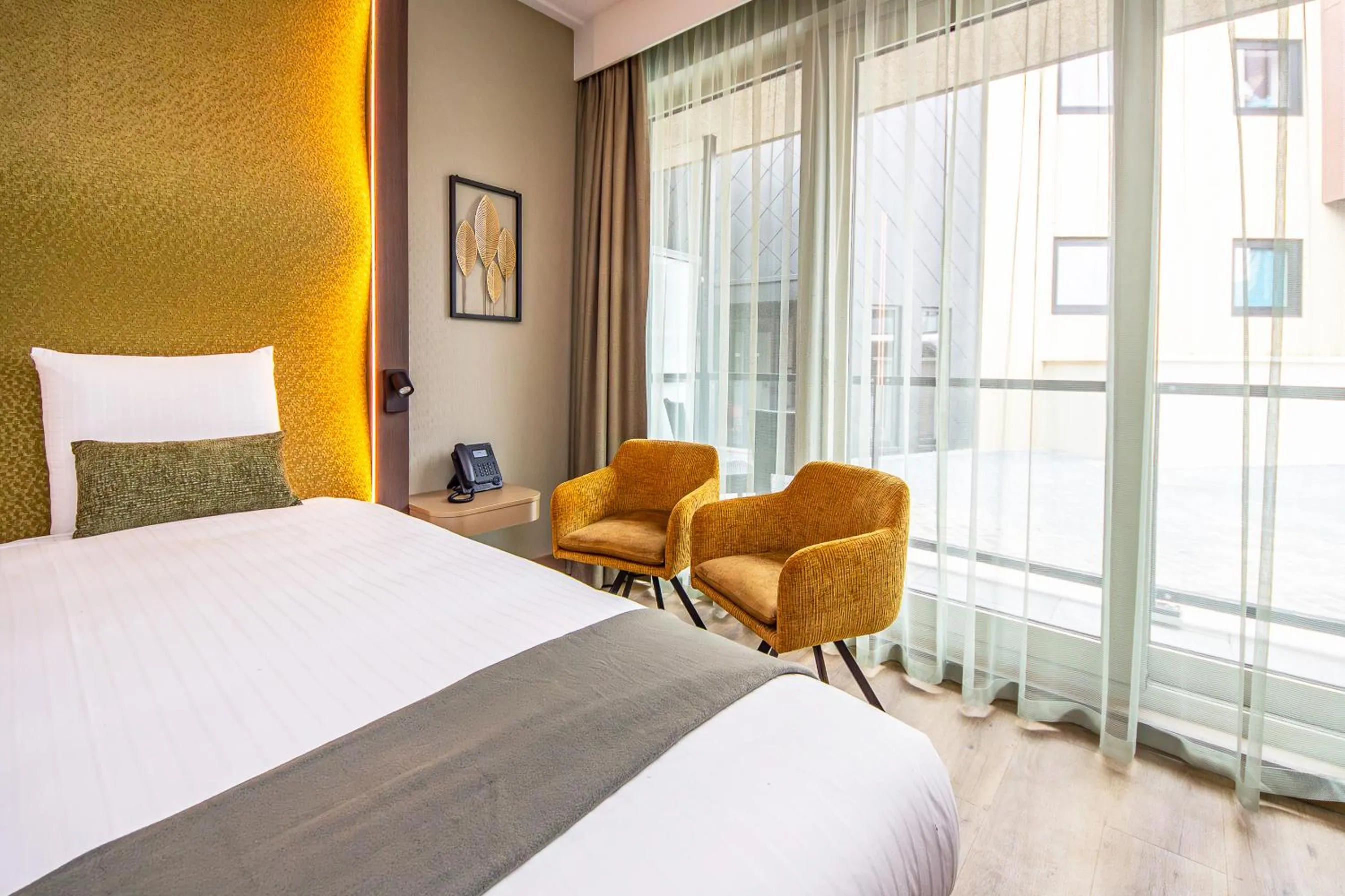 Bed in Strandhotel Het Hoge Duin