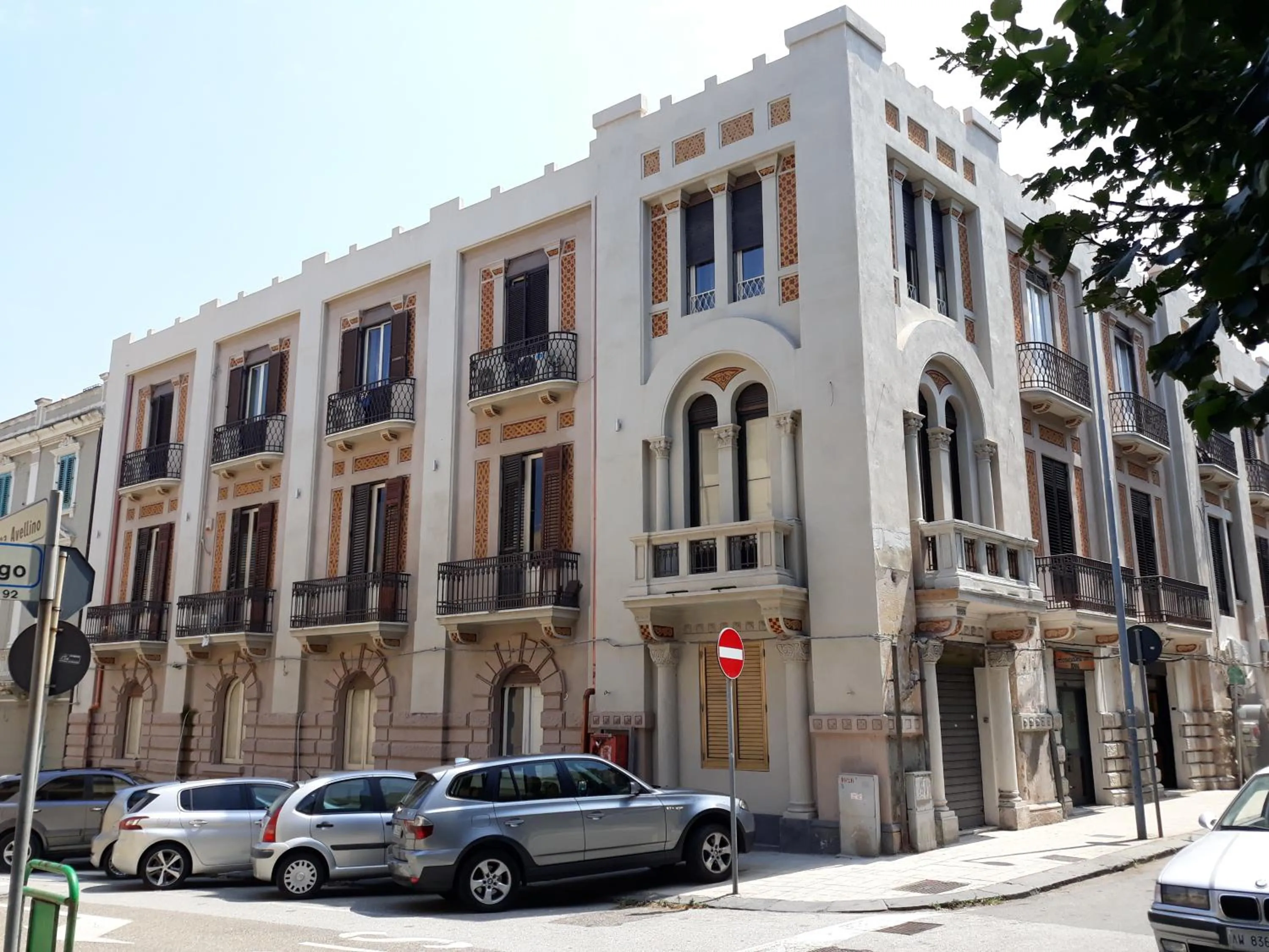 Property building in Messina41 Hotel