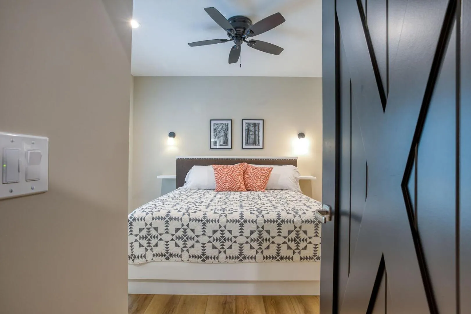 Bed in Lakemore Resort