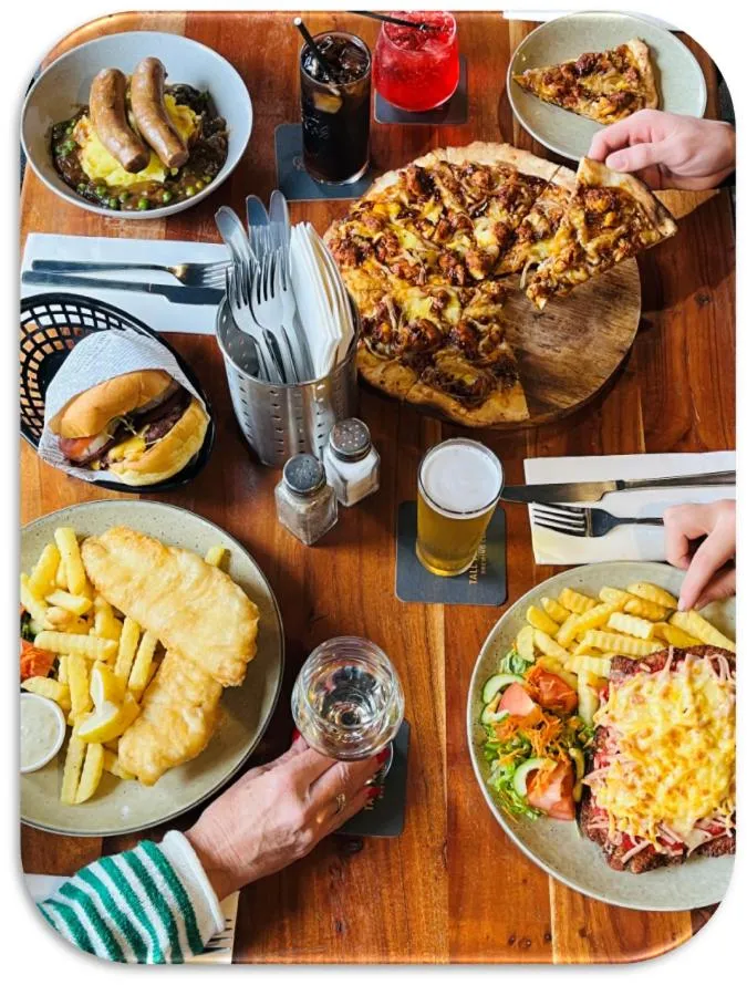 Restaurant/places to eat in Manjimup Hotel