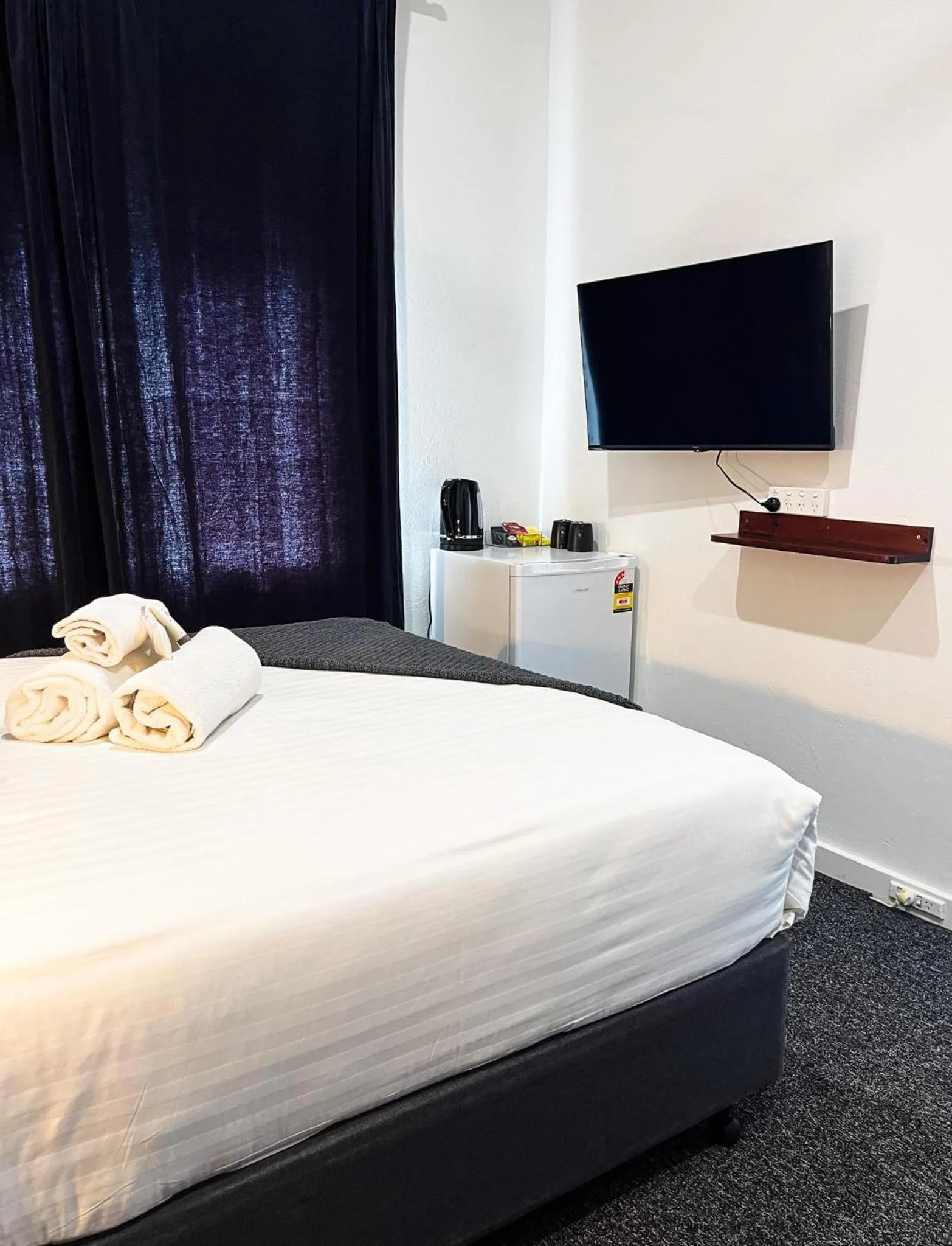 Bed in Manjimup Hotel