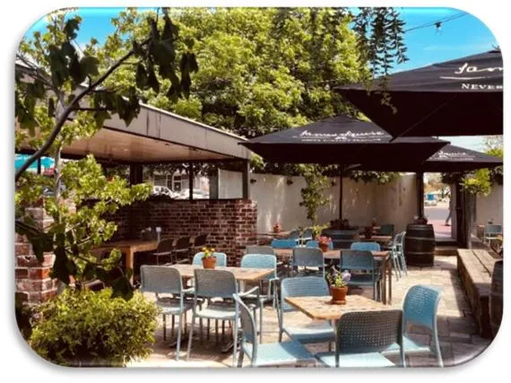 Restaurant/places to eat in Manjimup Hotel