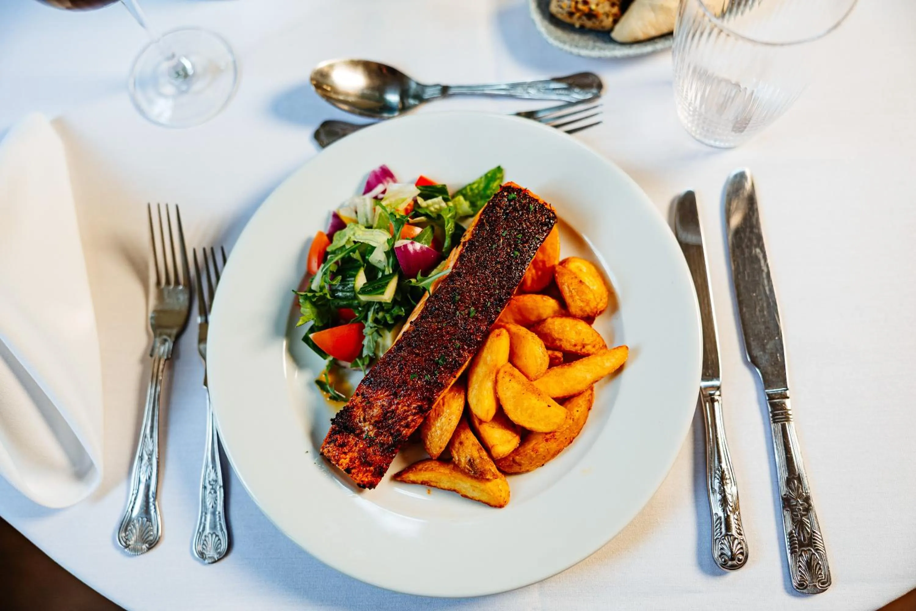 Food in Woodland Manor Hotel