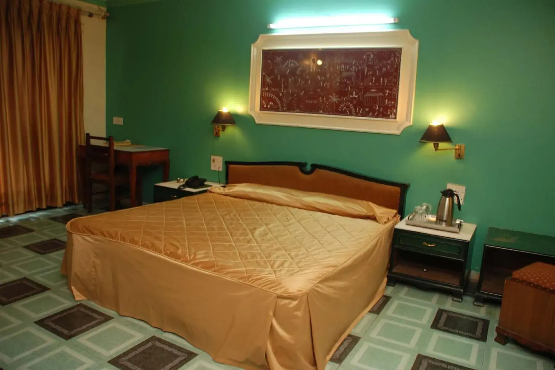 Superior Deluxe Double or Twin Room in Rutugandh Heritage Superior Deluxe Double or Twin Room in Rutugandh Heritage