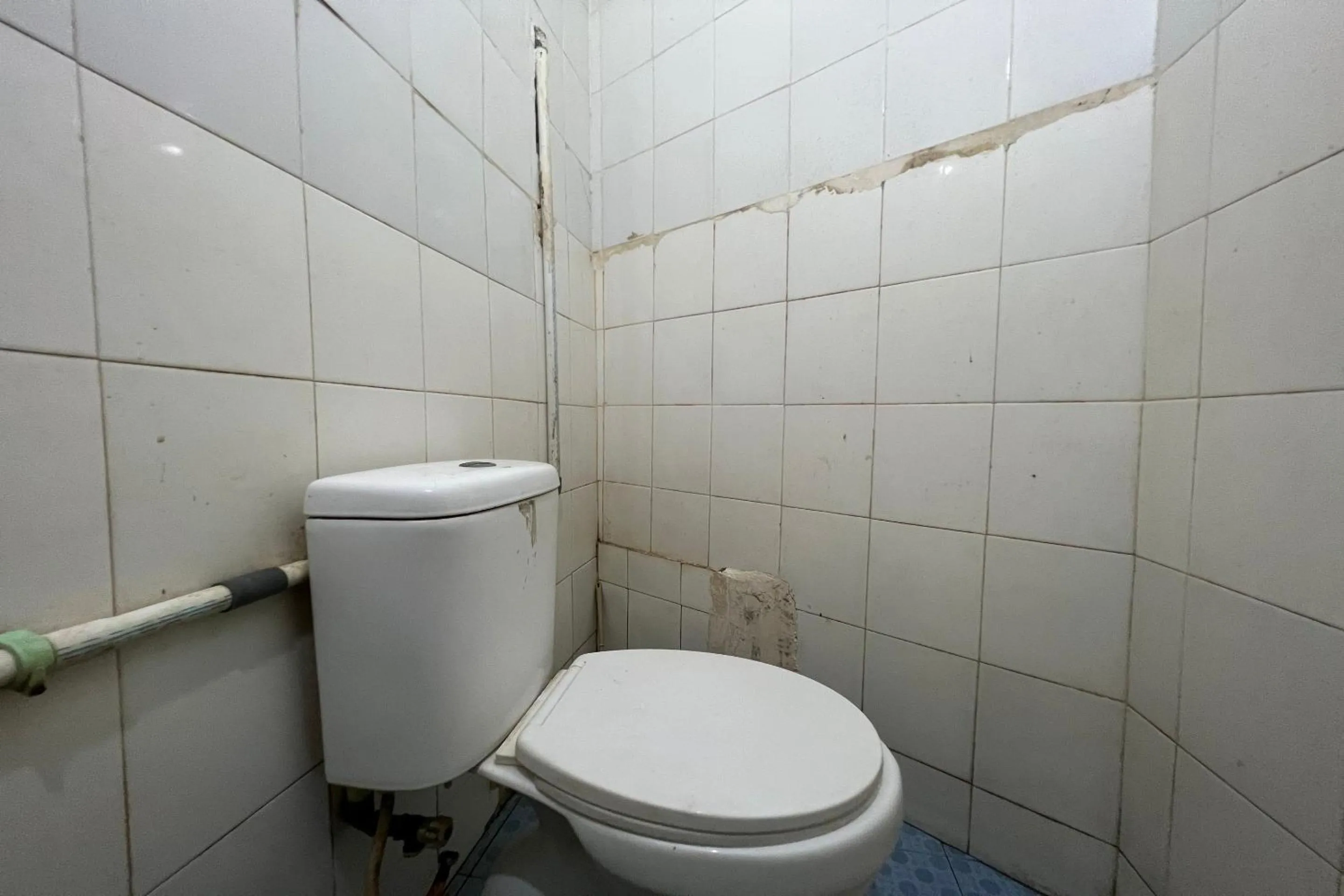 Bedroom in Hotel O Pondok Surya Near Fakultas Teknik Unhas Gowa