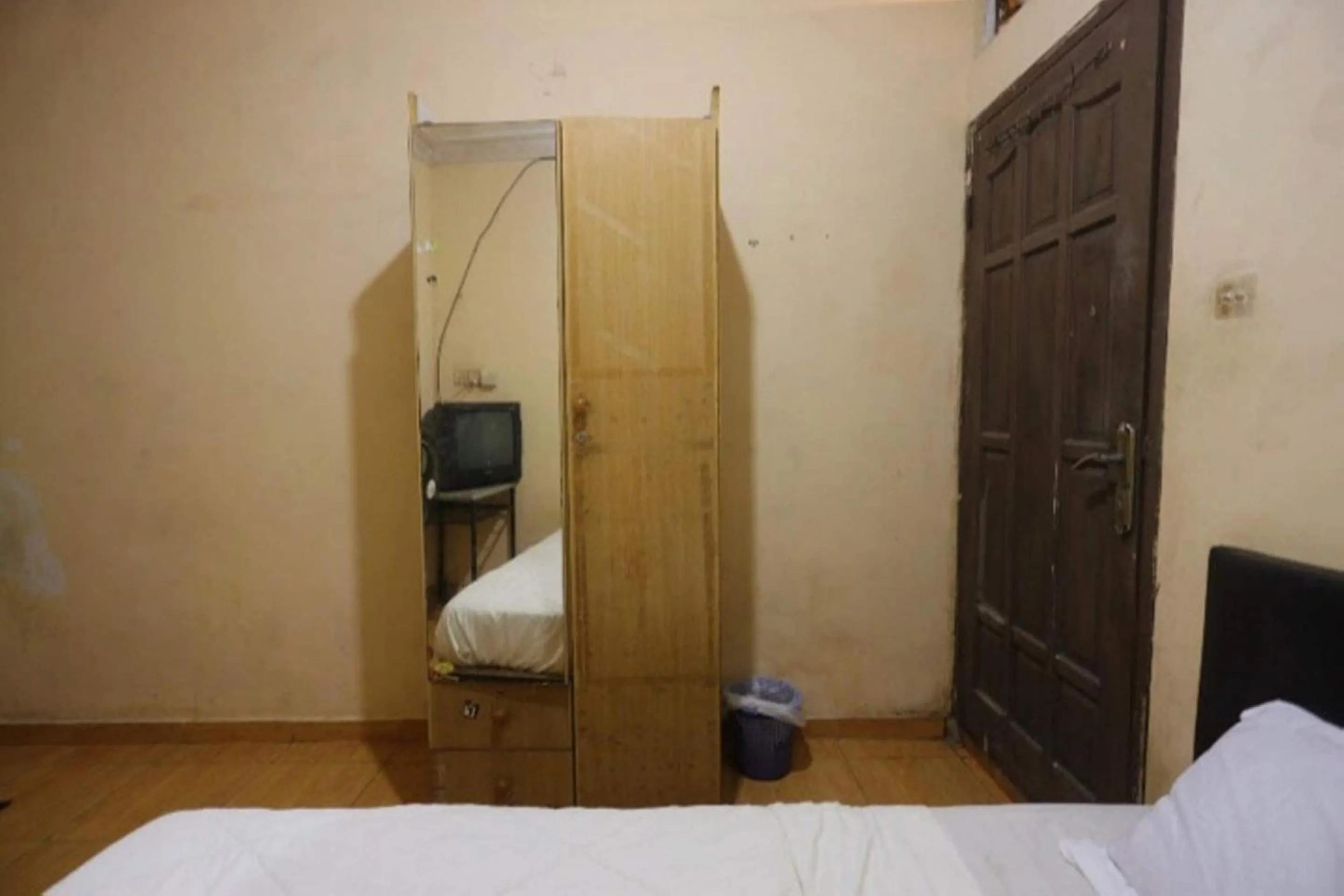 Bedroom, Bed in Hotel O Lewi Family Guest House Near GBKP Bangun Mulia Km. 11