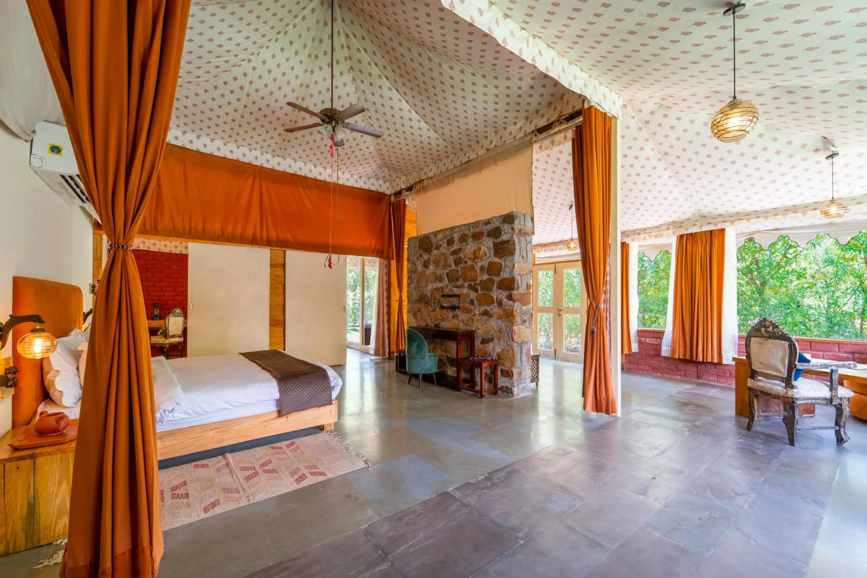 Photo of the whole room in Aranya by Stories