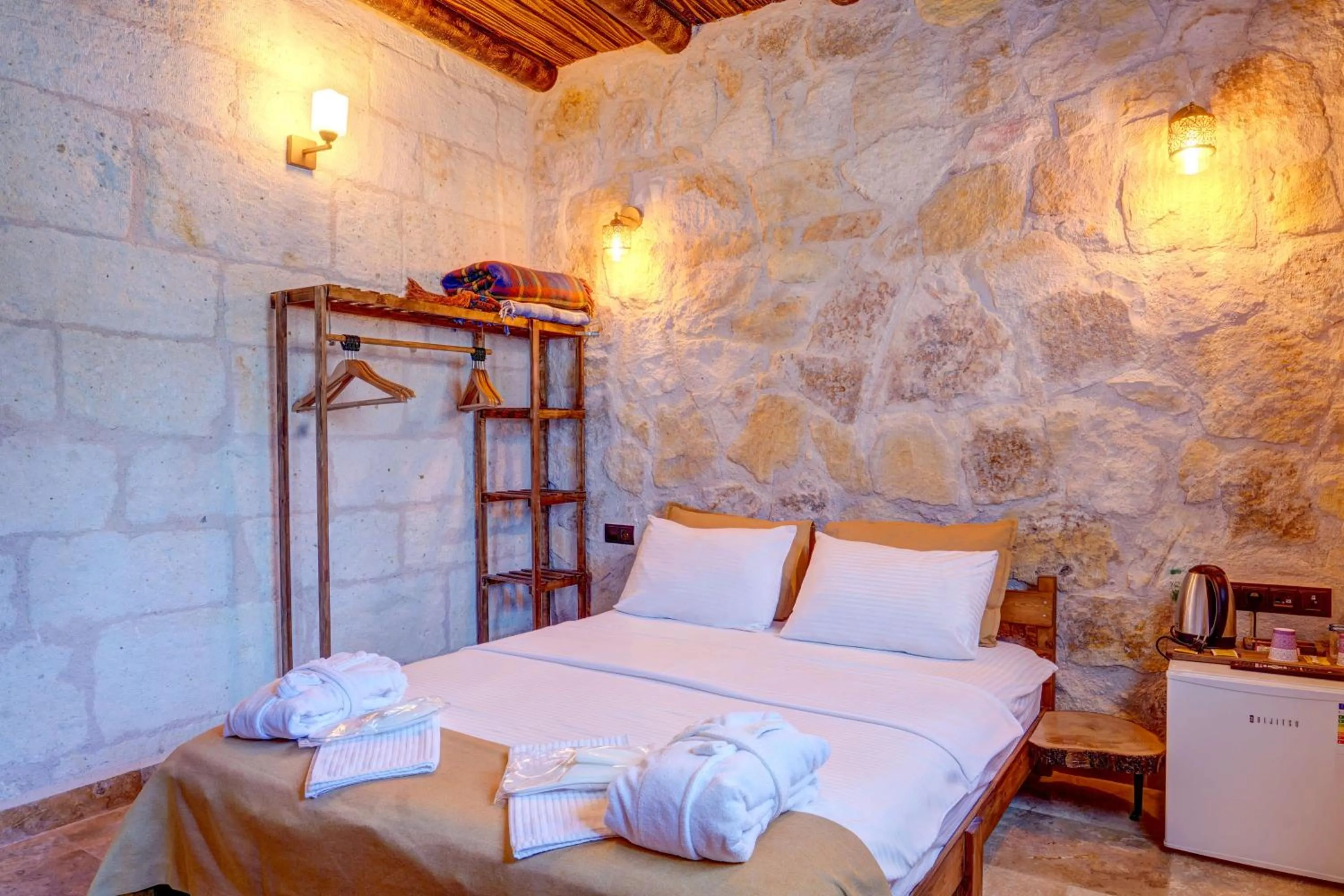 Bed in Ceran Stone House